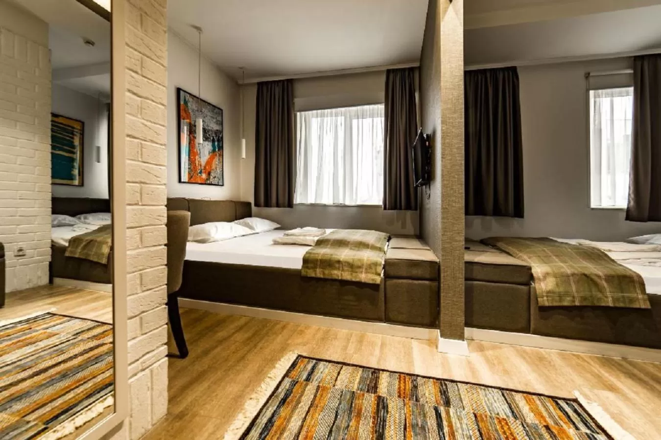 Executive Twin Room in Belgrade Inn Garni Hotel