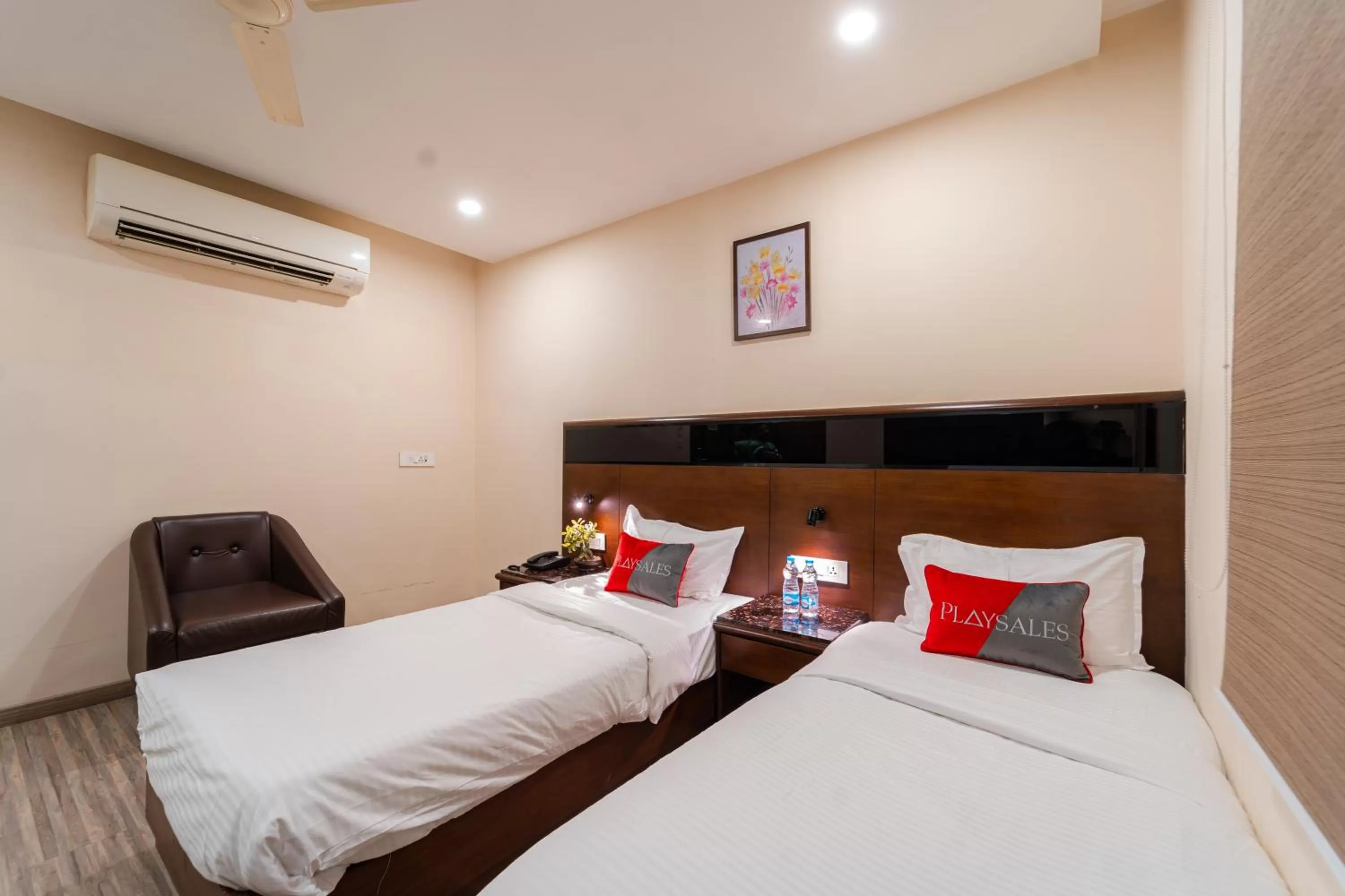 Deluxe Room - single occupancy in Playsales Eco Stay Vijay Nagar Indore