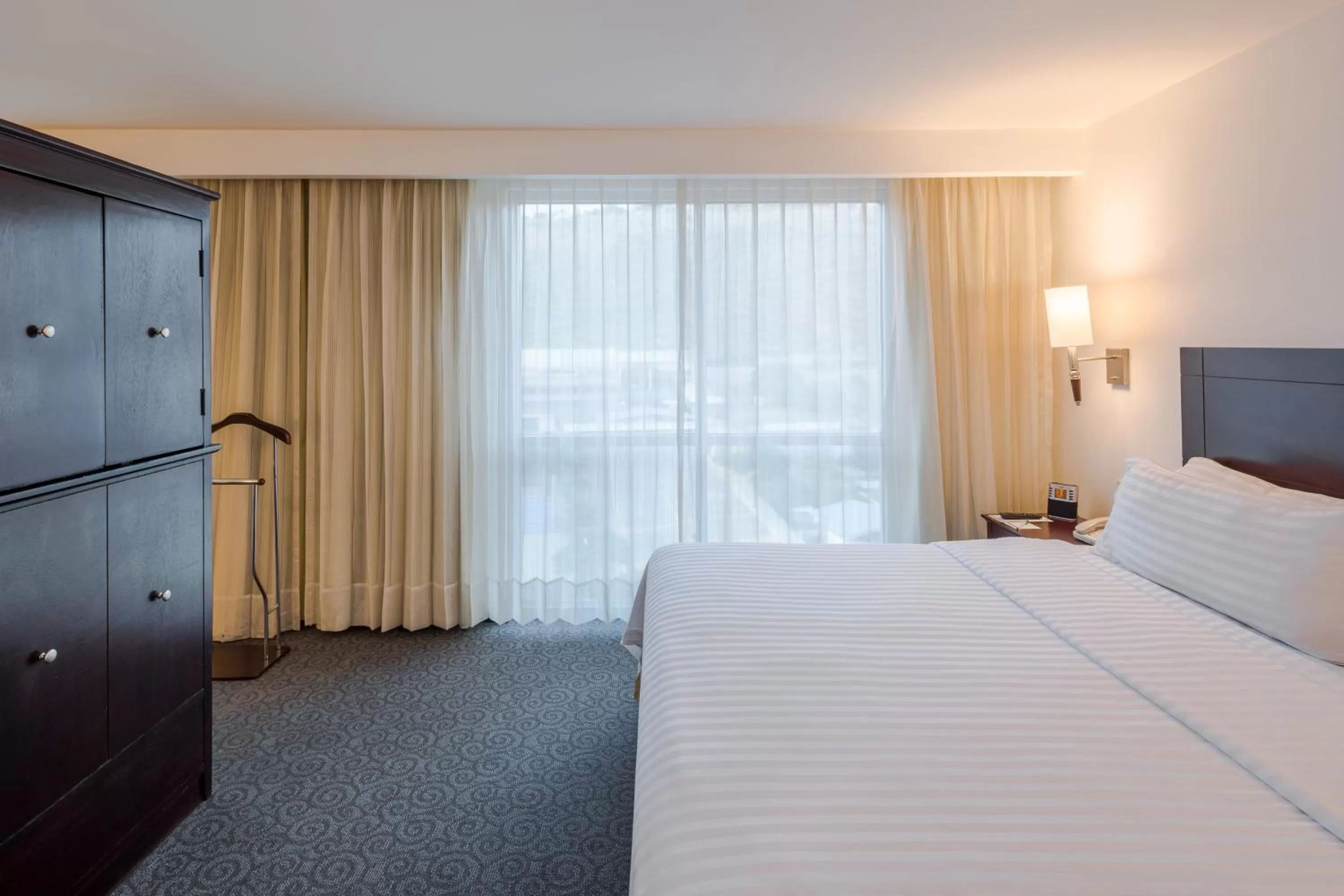 King Suite in Holiday Inn Monterrey Valle by IHG