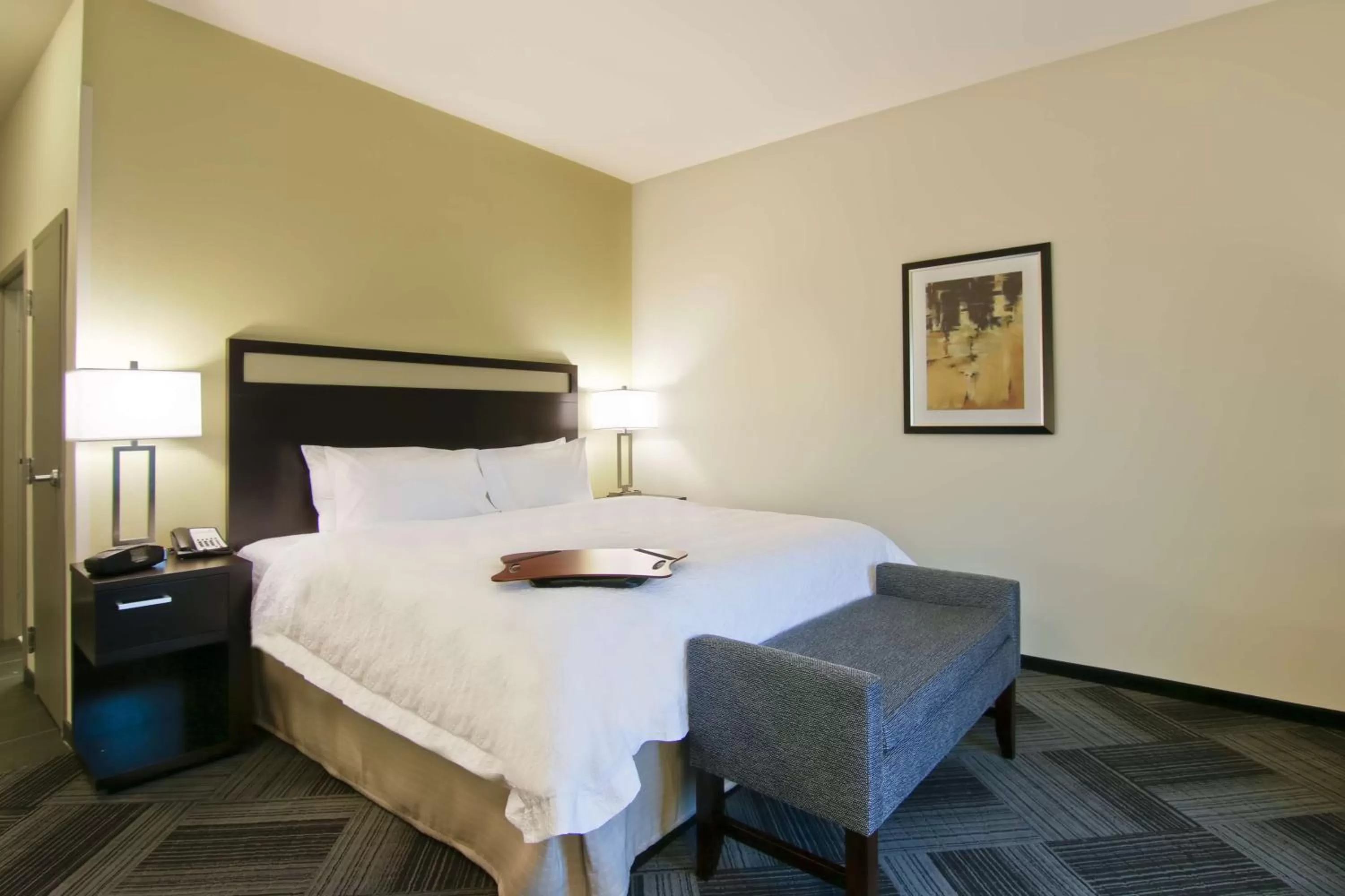 King Room- Hearing Accessible in Hampton Inn & Suites Bellevue Downtown/Seattle
