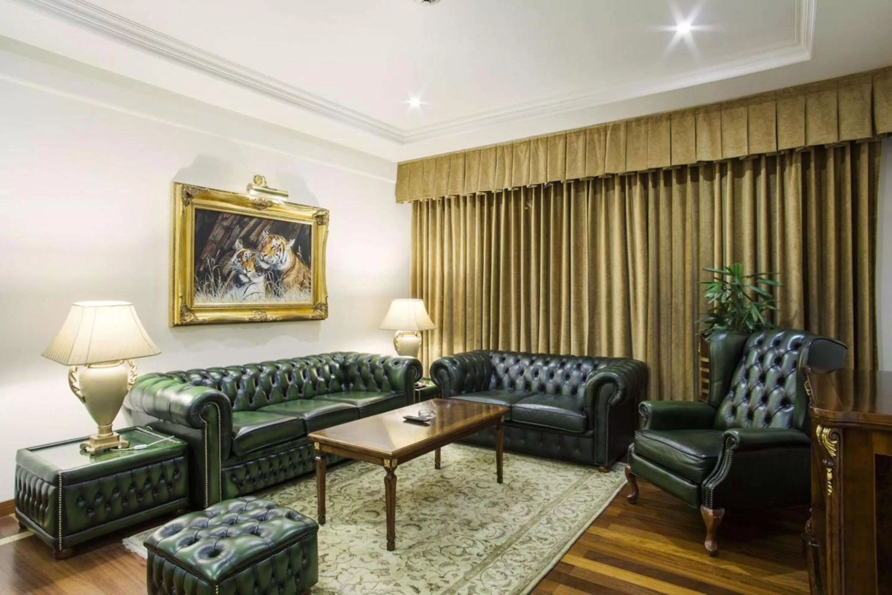 Deluxe Suite in Radisson Hotel Jalandhar