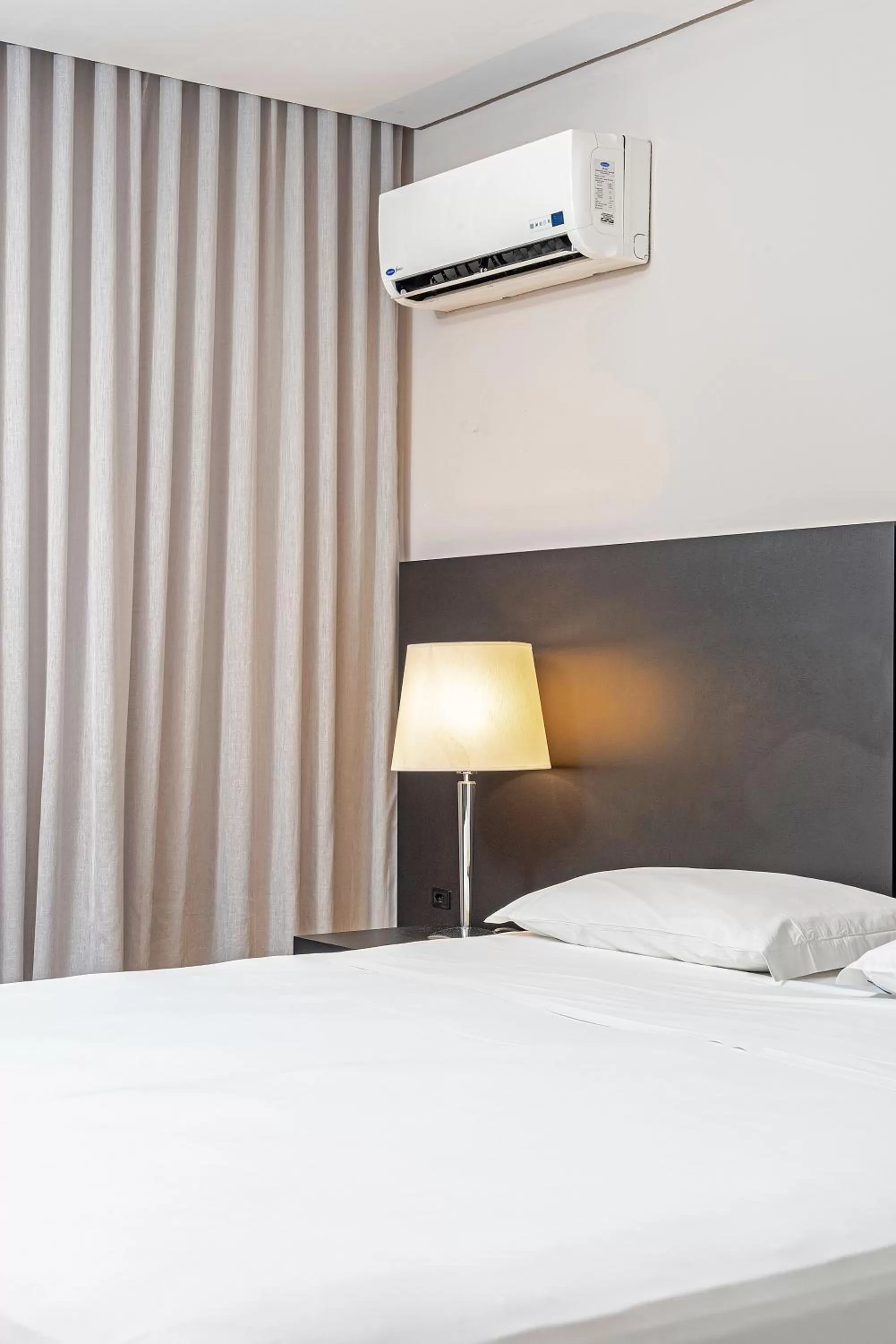 Luxury Double Room - single occupancy in Slaviero Baia Norte Florianópolis