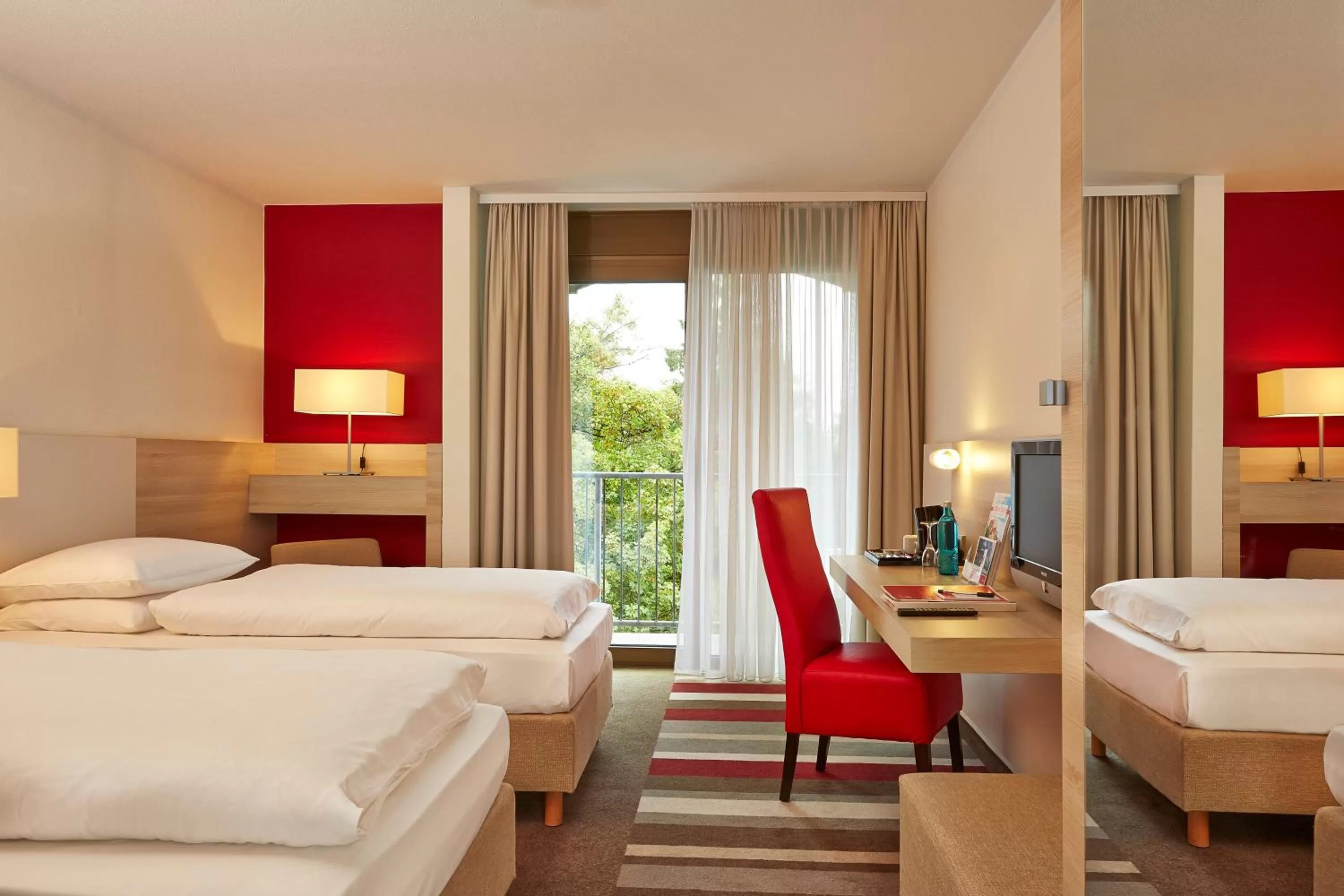 Comfort Double Room in H+ Hotel Bad Soden