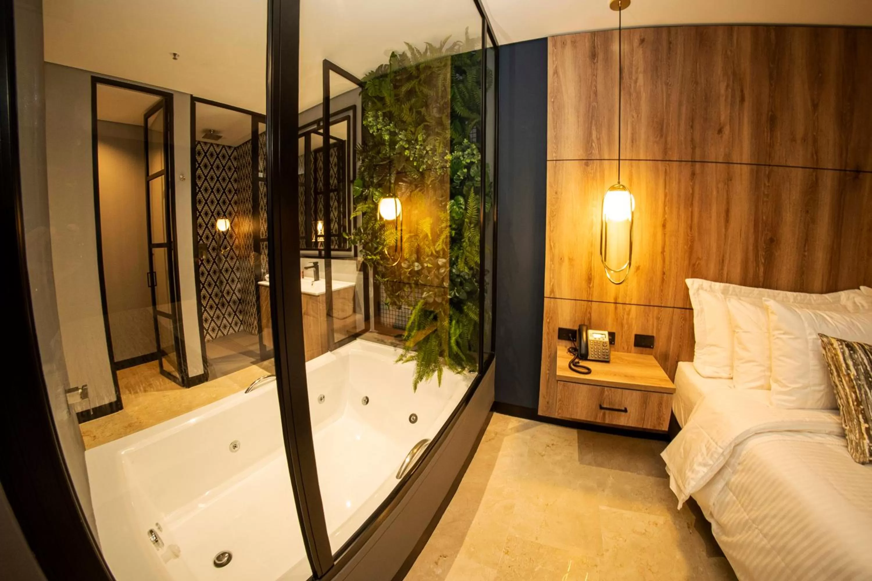 Deluxe Suite with Spa Bath in Cavalta by Bernalo Hotels