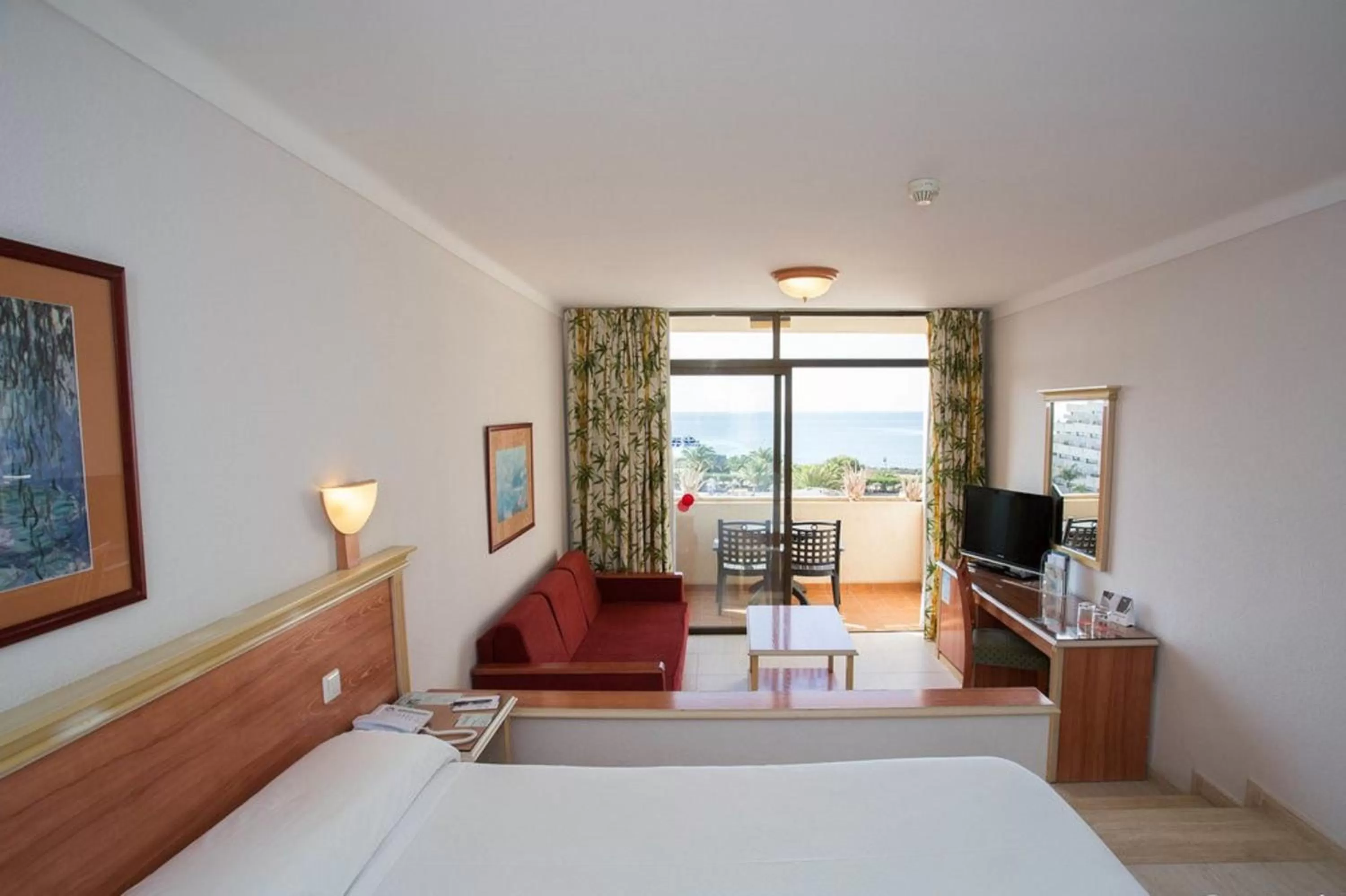 Double or Twin Room with Sea View (2 Adults + 1 Child) in Hotel Beatriz Playa & Spa