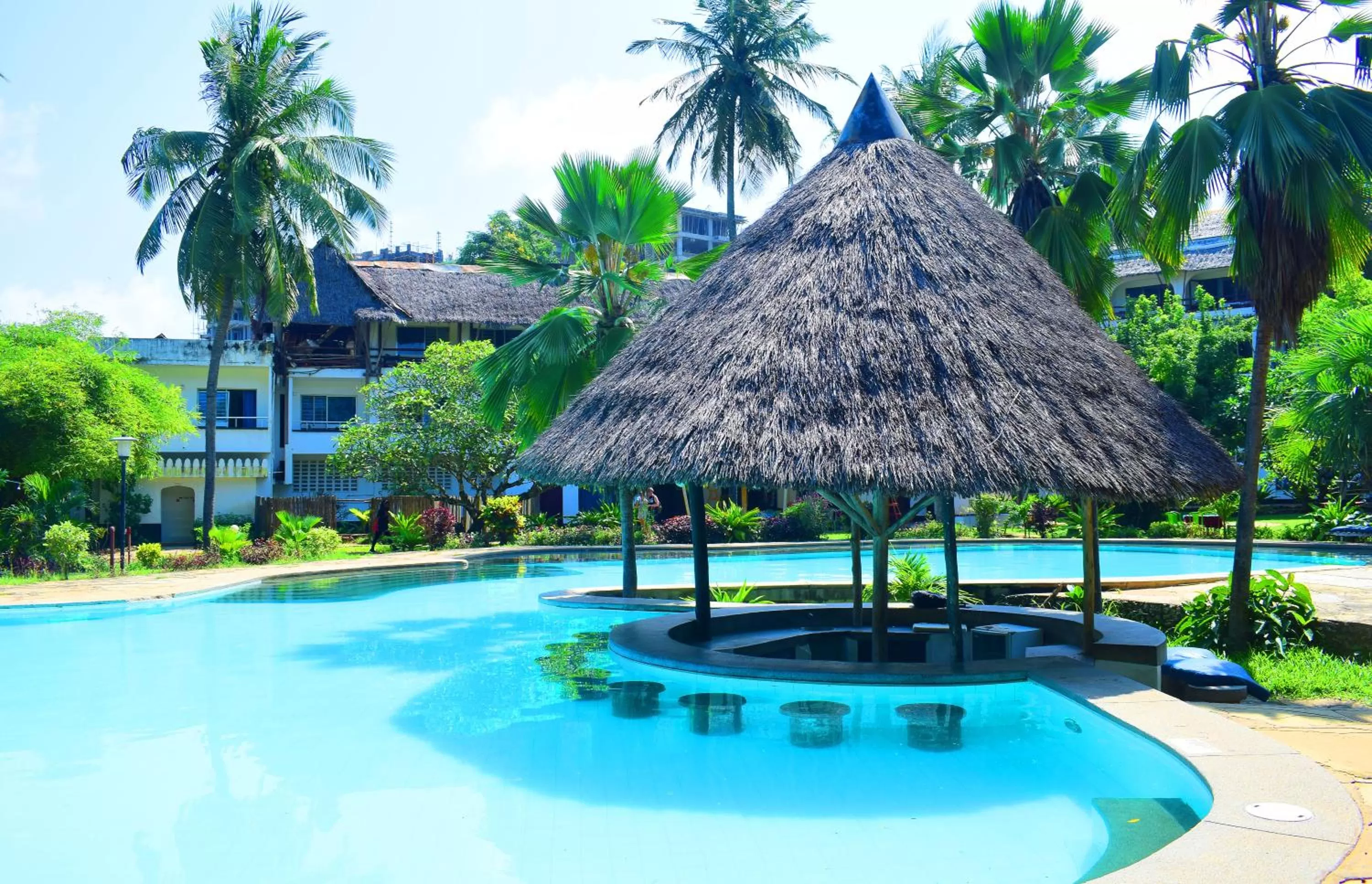 Swimming pool in Reef Hotel Mombasa
