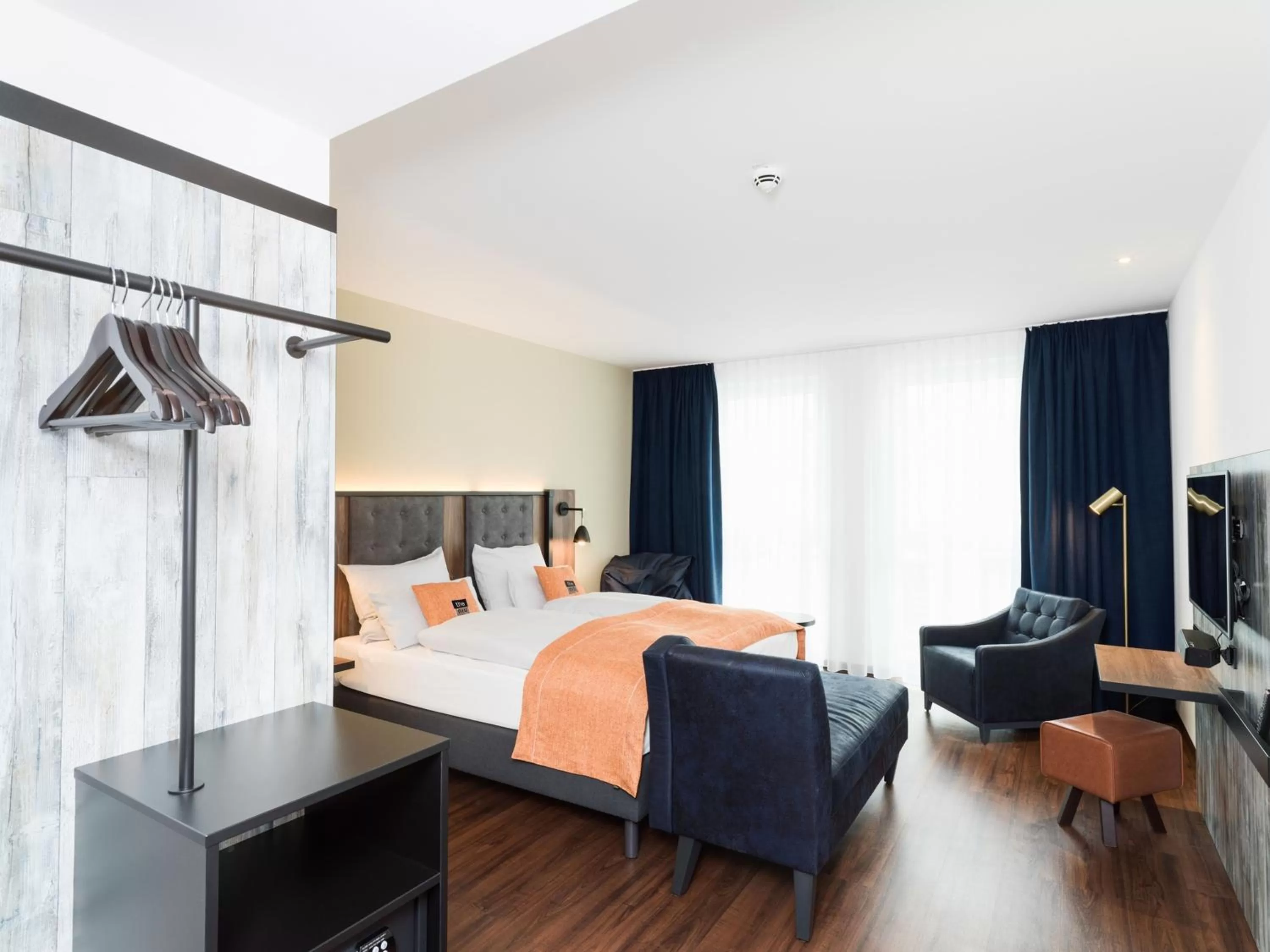 Superior Double Room in Holiday Inn - the niu, Saddle Fürth by IHG