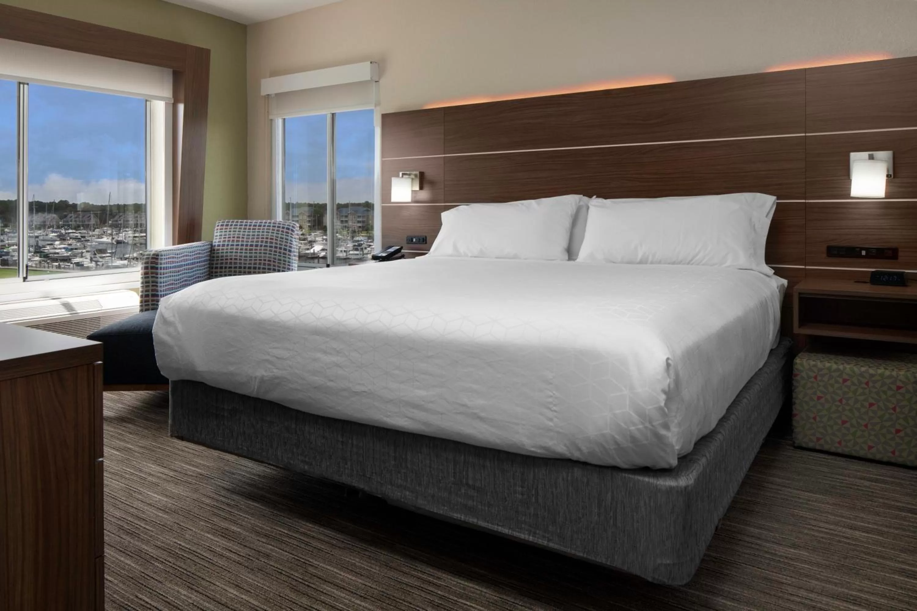 One-Bedroom Suite in Holiday Inn Express North Myrtle Beach - Little River by IHG