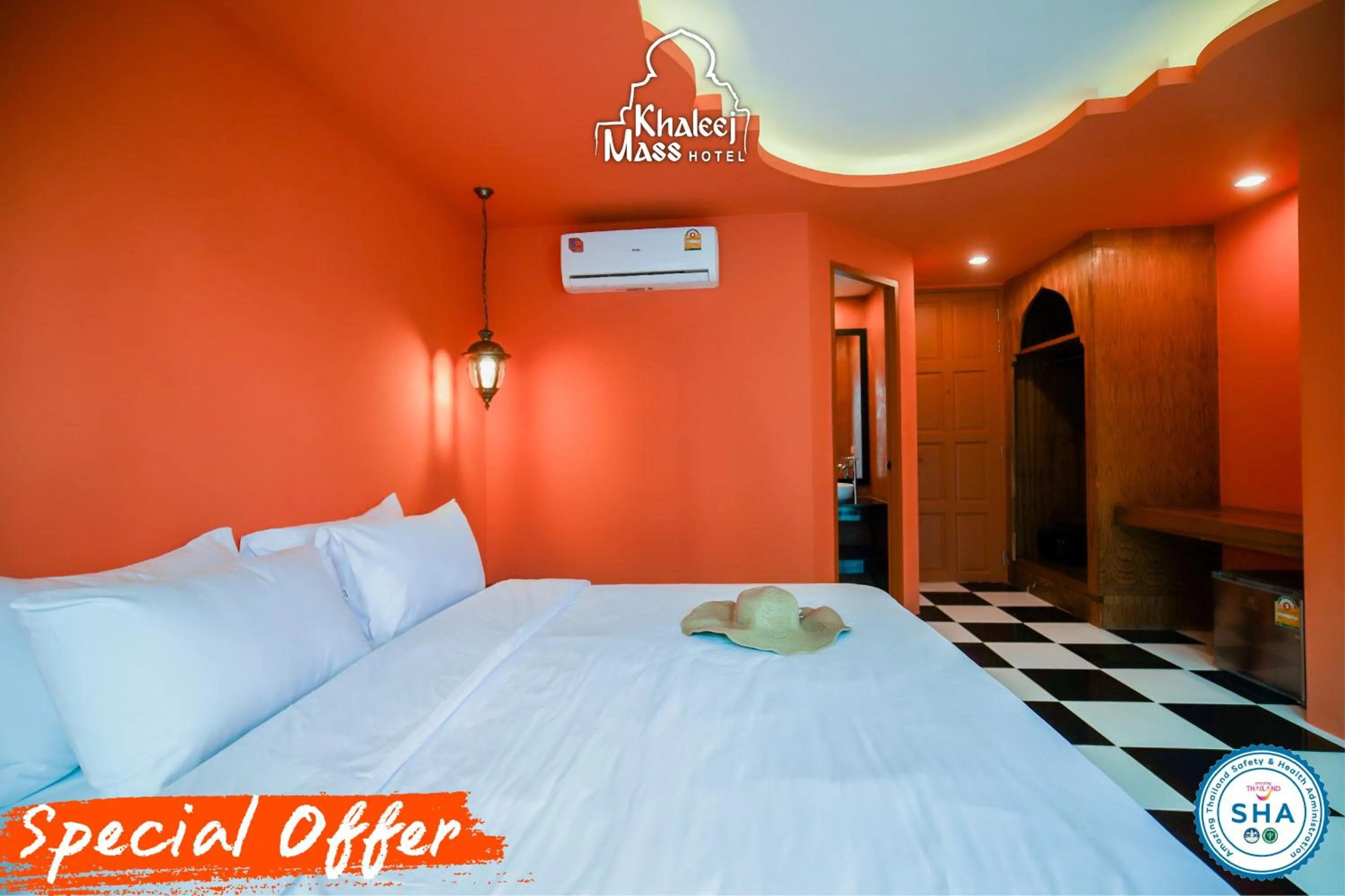 Deluxe Double Room in Khaleej Mass Hotel Patong