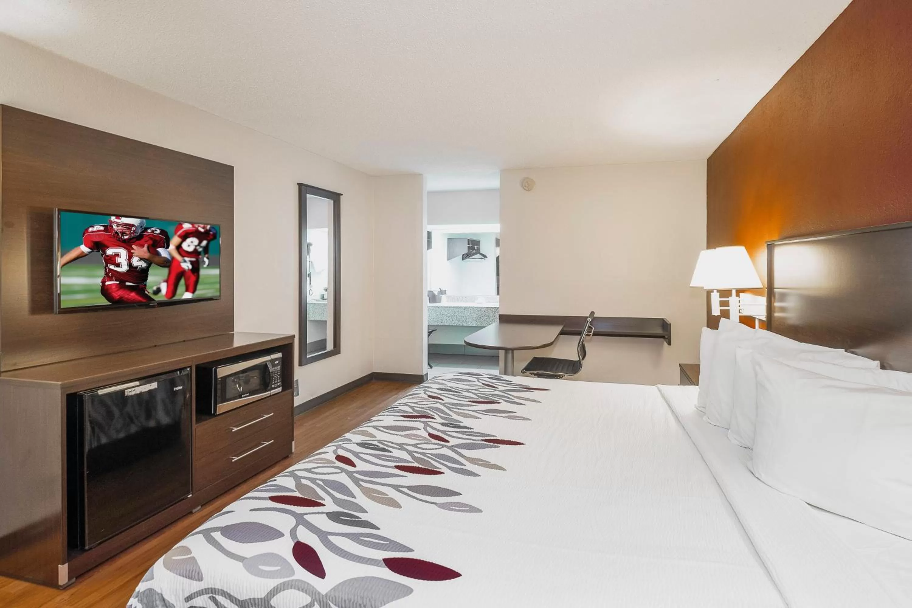 Standard Room with One Double Bed Smoking in Red Roof Inn Walterboro