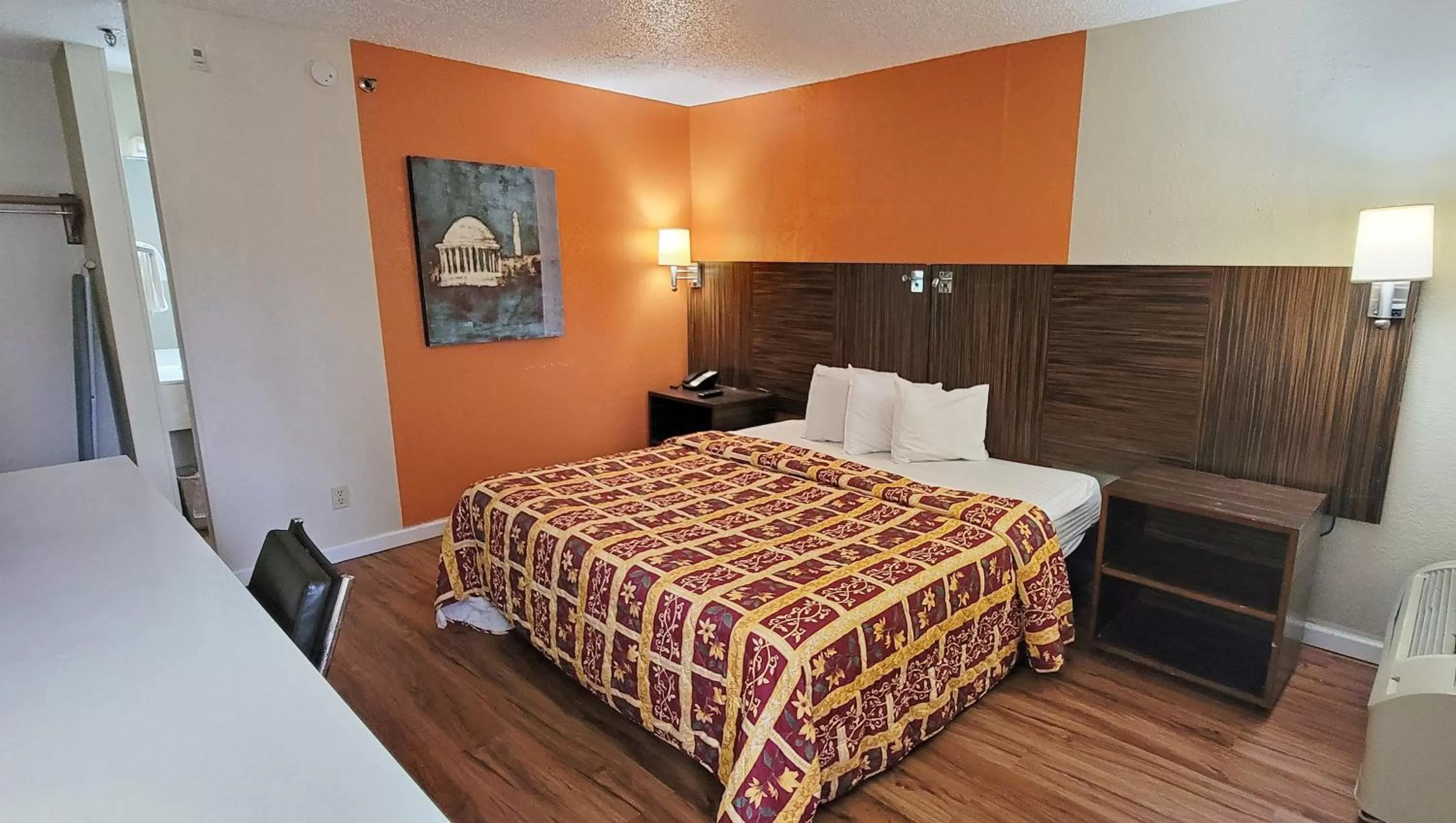 King Room with Refrigerator in Studios & Suites 4 Less Charlotte