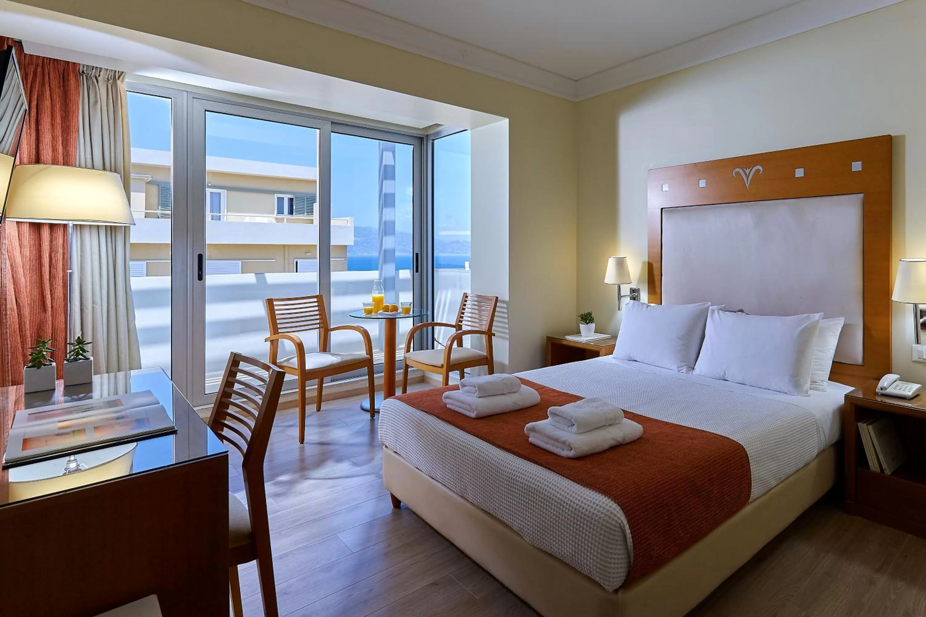 Superior Double Room with Balcony in Atrion Hotel