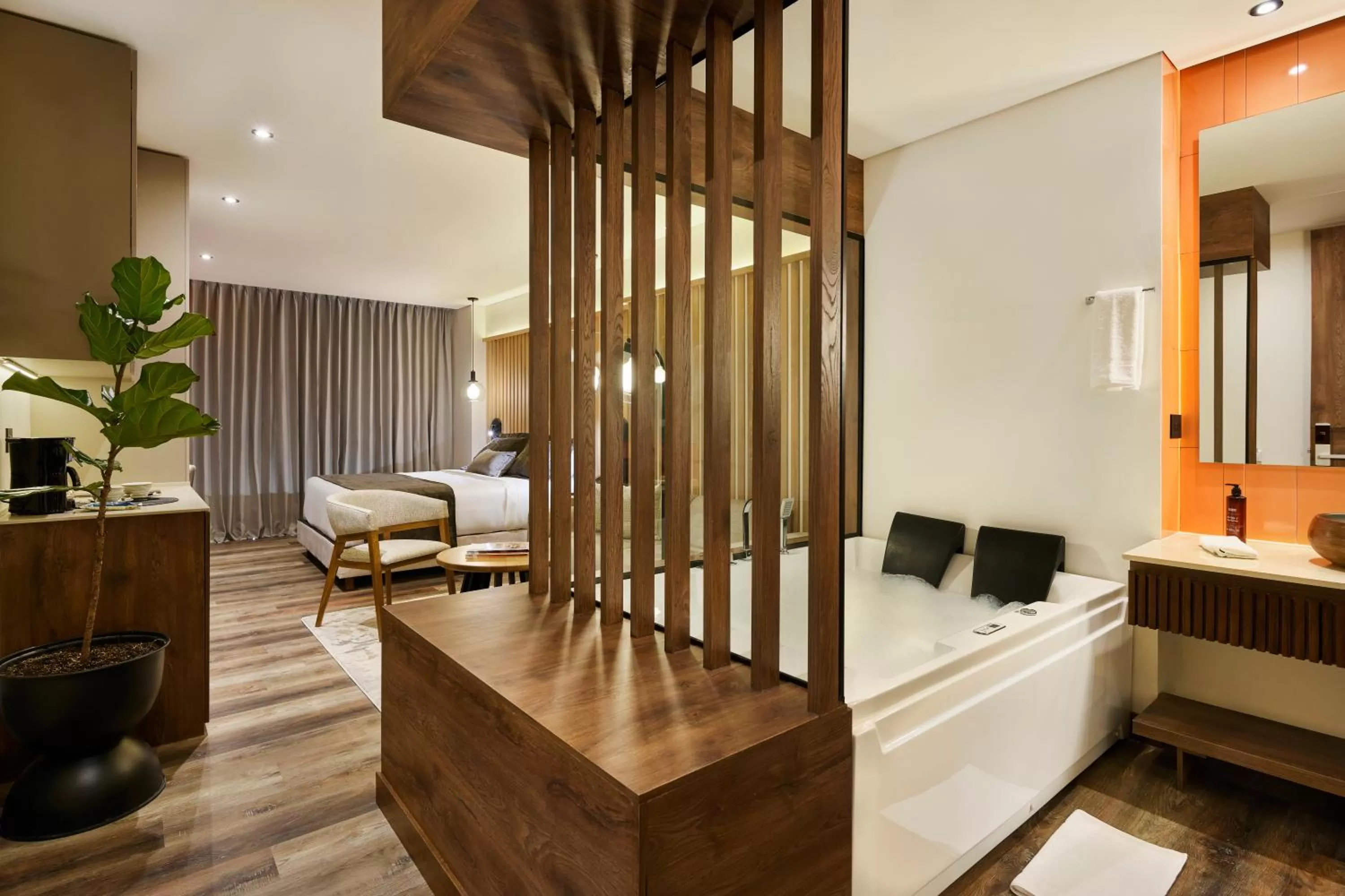 Suite with Spa Bath in Blues Suites Medellín