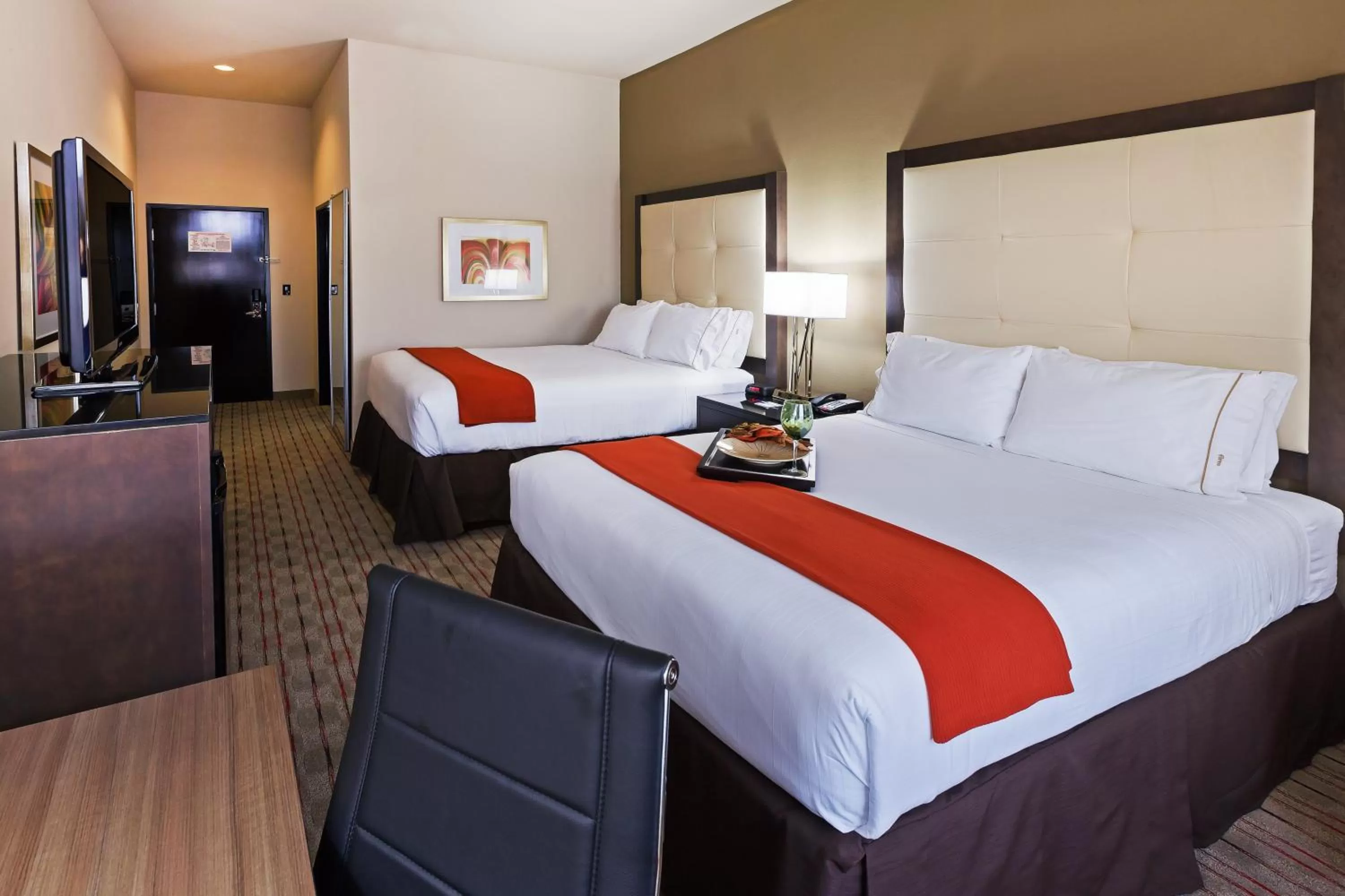 Standard Queen Room with Two Queen Beds in Holiday Inn Express Frisco Legacy Park Area by IHG