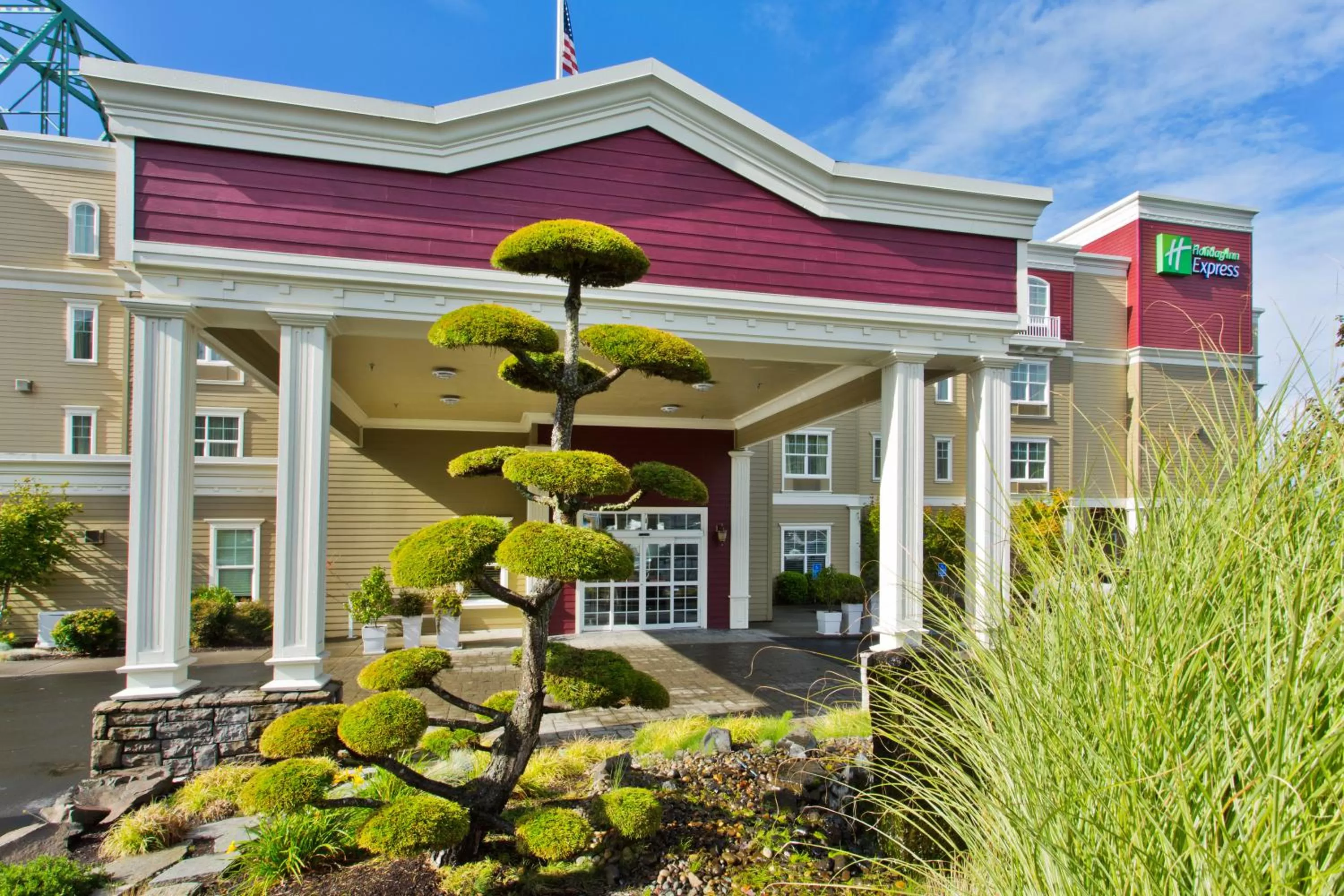 Holiday Inn Express Hotel & Suites Astoria by IHG