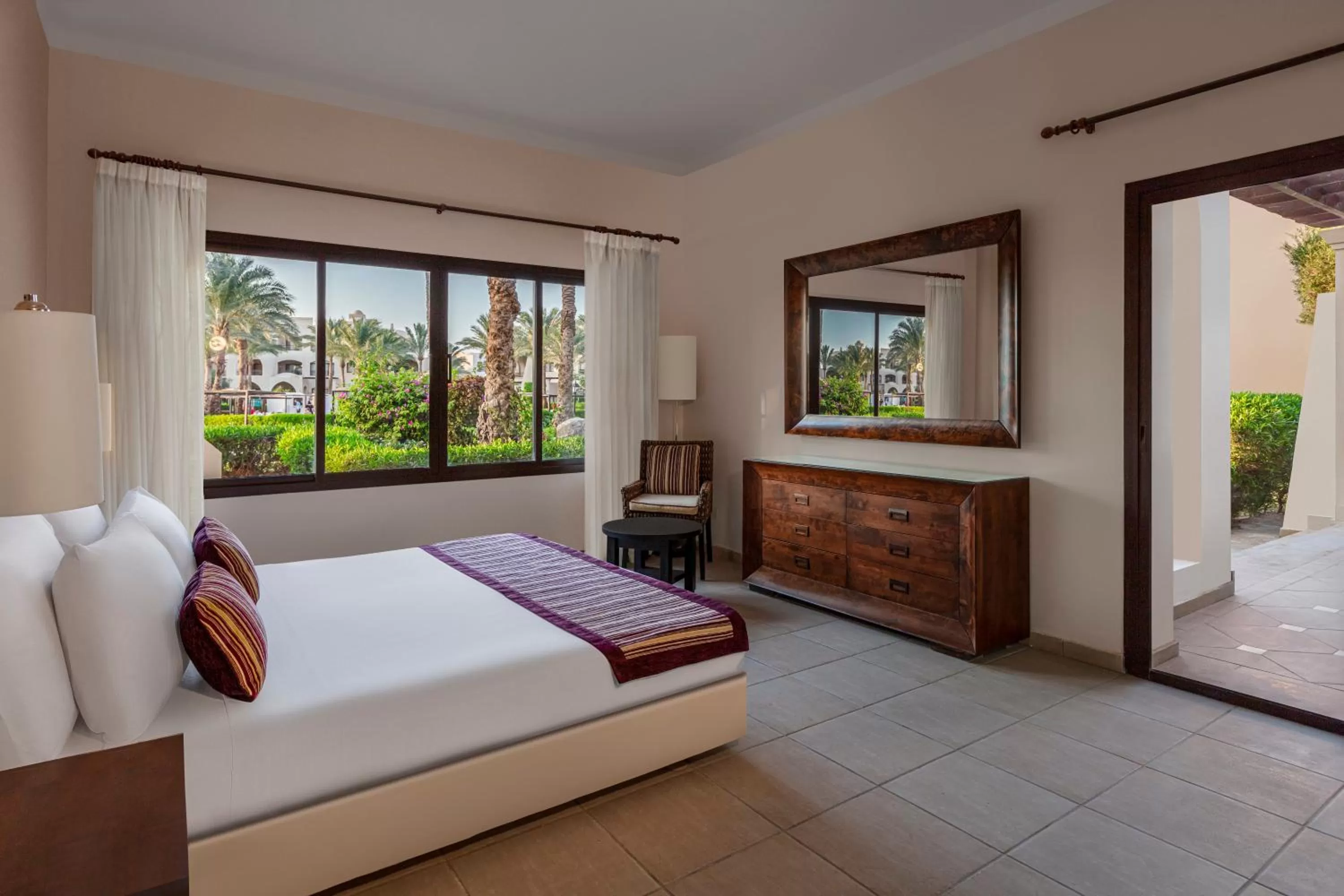 Three-Bedroom Suite, Queen and Twin Bed– Garden view  in JAZ Neo Saraya Palms