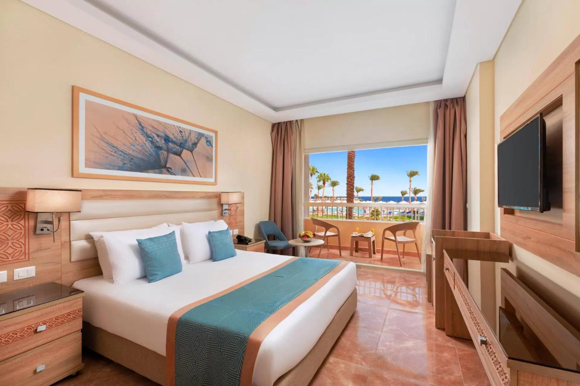 Family Room with Sea View in Beach Albatros Aqua Park - Hurghada