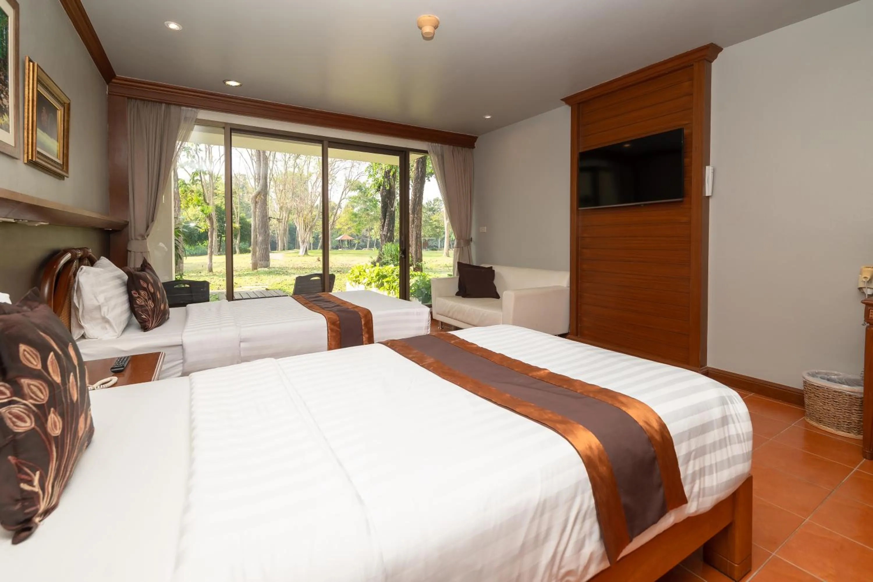 River View Deluxe Twin/Double Room in Comsaed River Kwai Resort