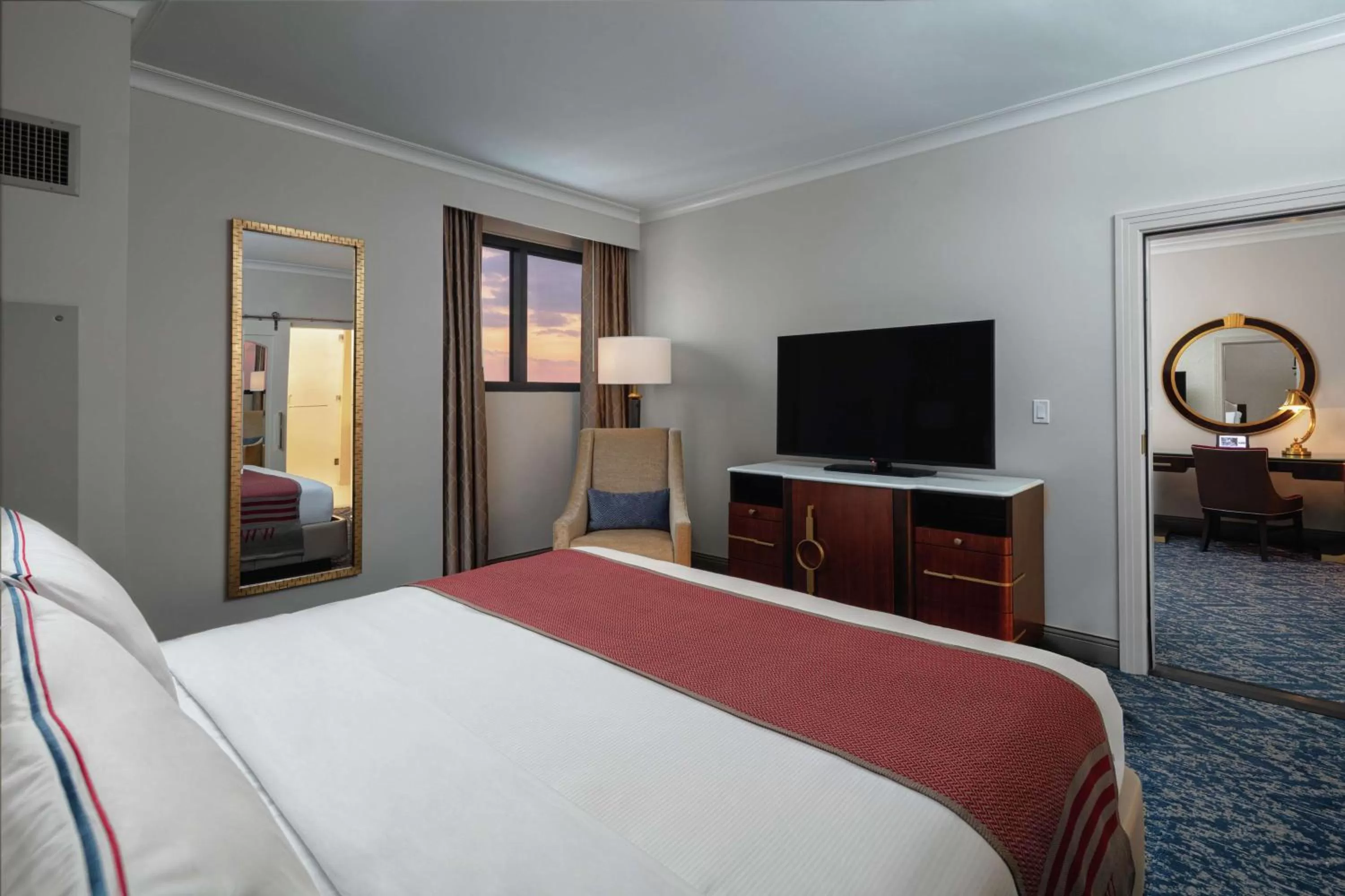 King Suite in The Higgins Hotel New Orleans, Curio Collection by Hilton