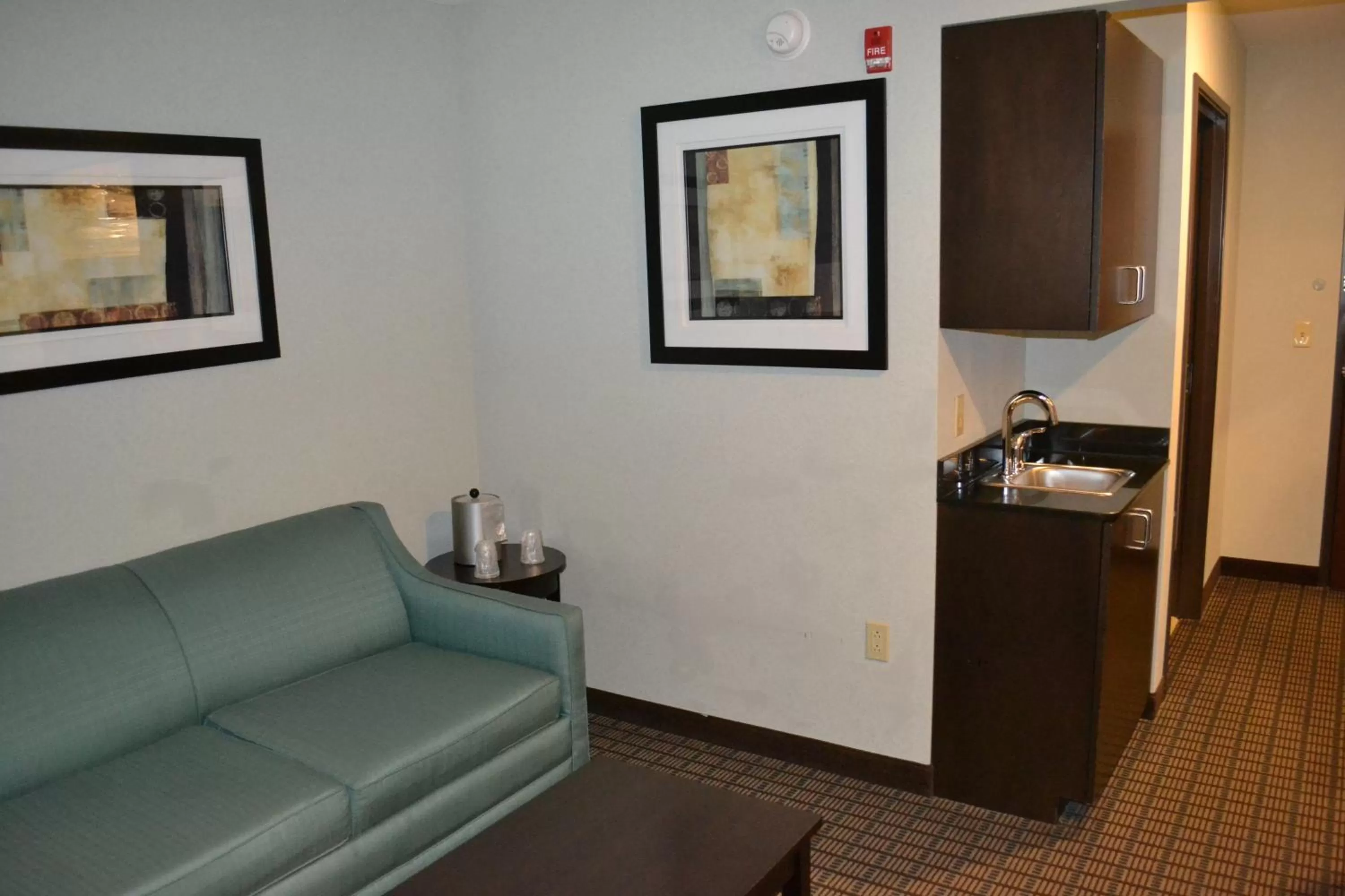 King Suite with Sofa Bed in Holiday Inn Express Selinsgrove by IHG