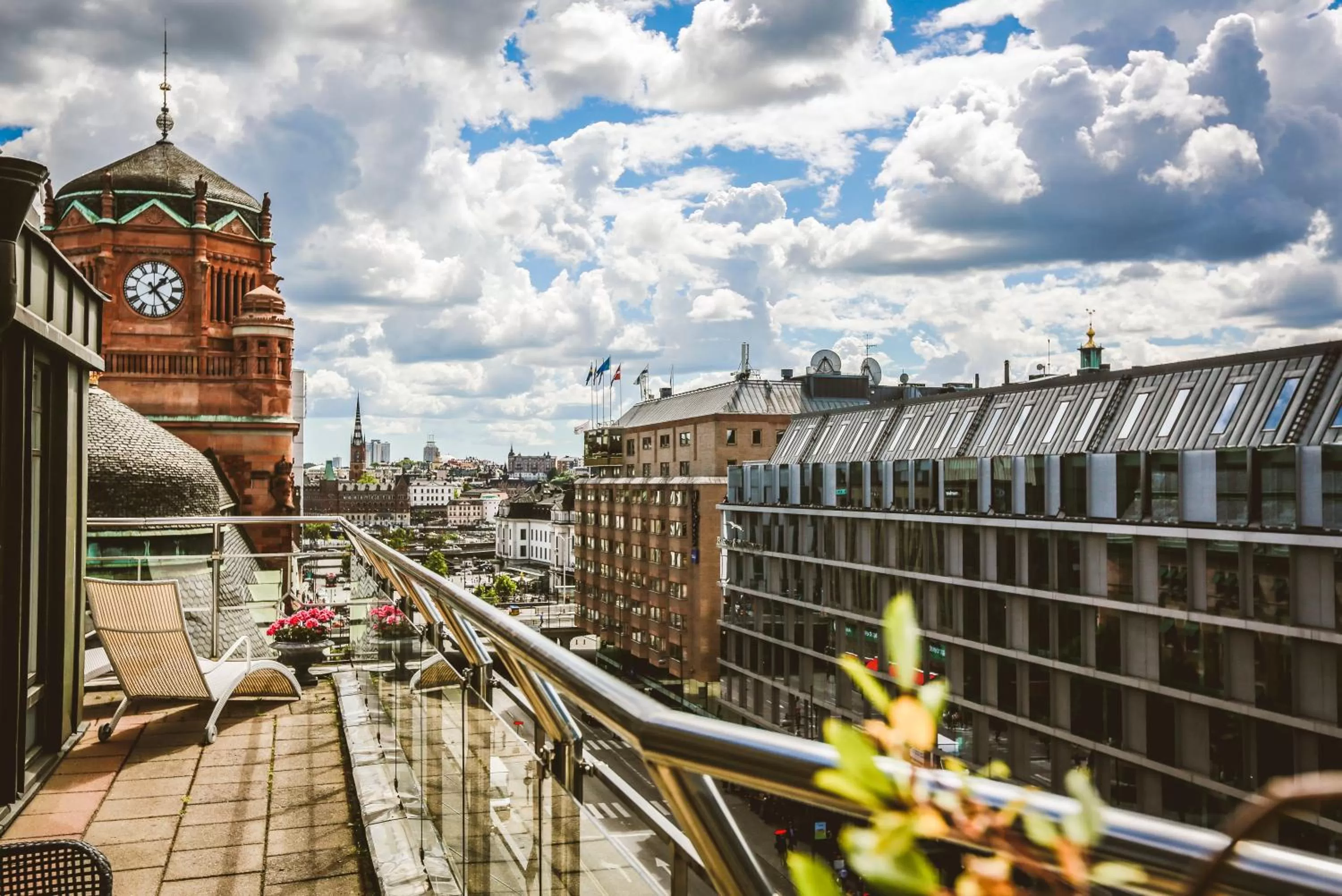 Suite with Balcony in Freys Hotel