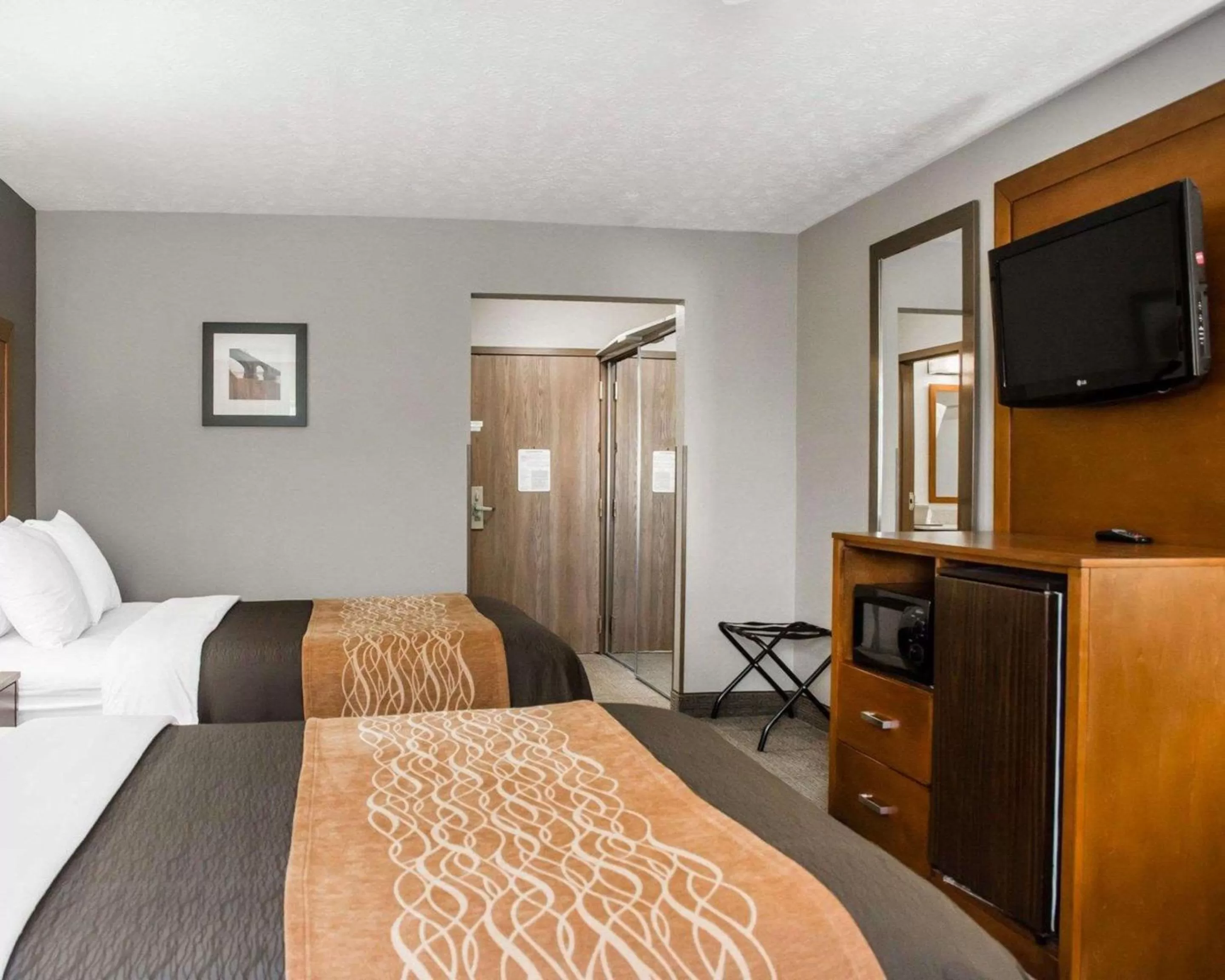 Double Room with Two Double Beds - Non-Smoking in Comfort Inn Bellefontaine