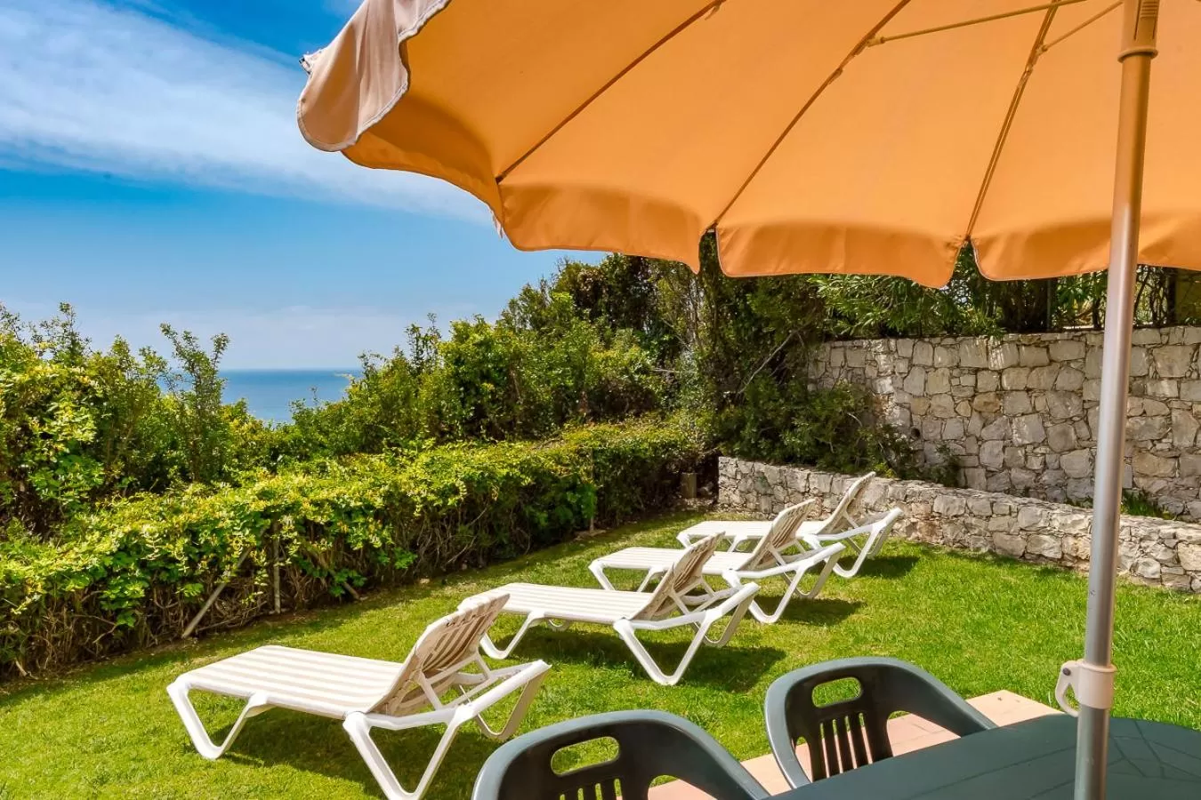 Premium Two-Bedroom Apartment in Pestana Palm Gardens