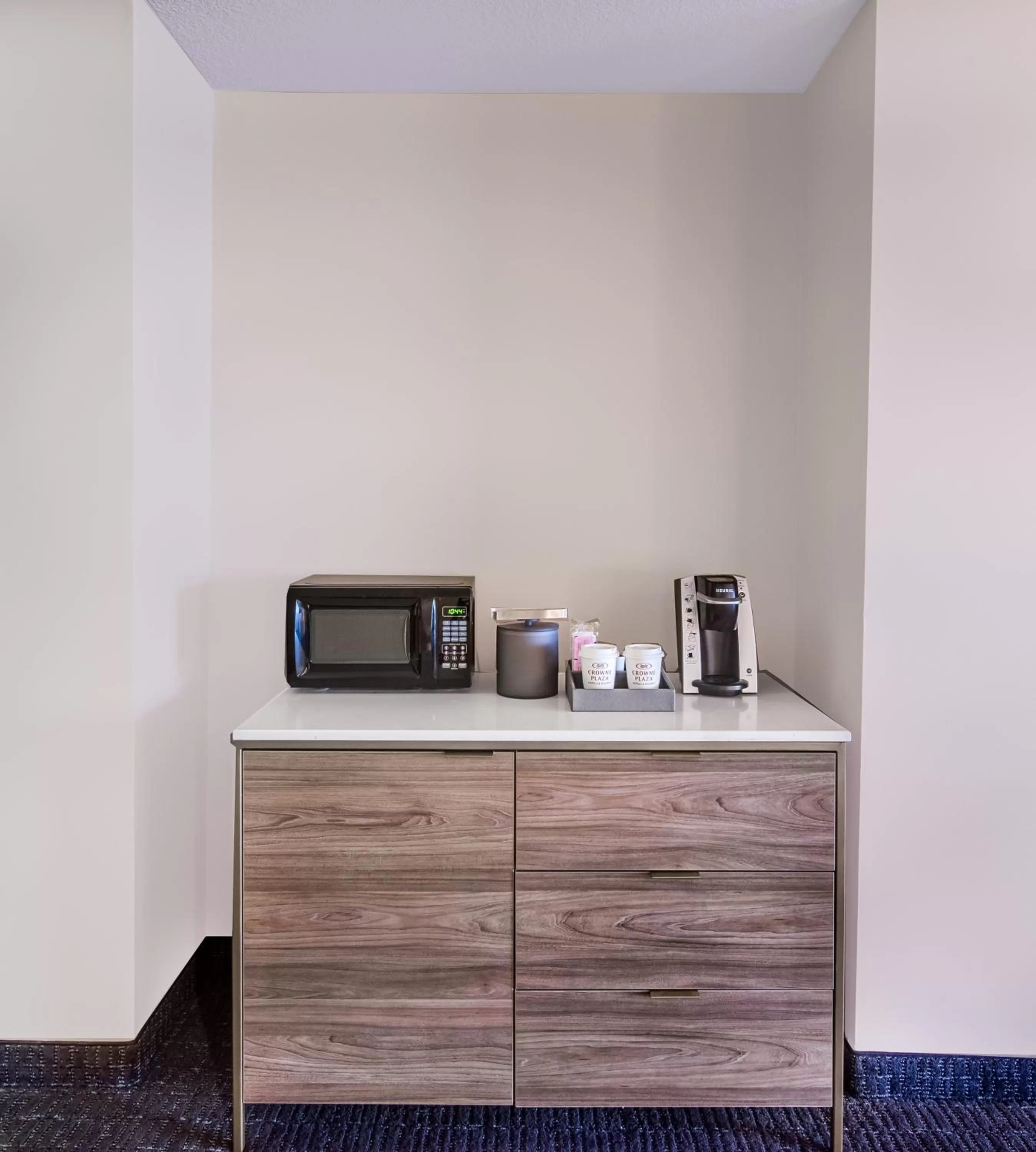 Corner King Suite - Newly Renovated  in Crowne Plaza Cleveland at Playhouse Square by IHG