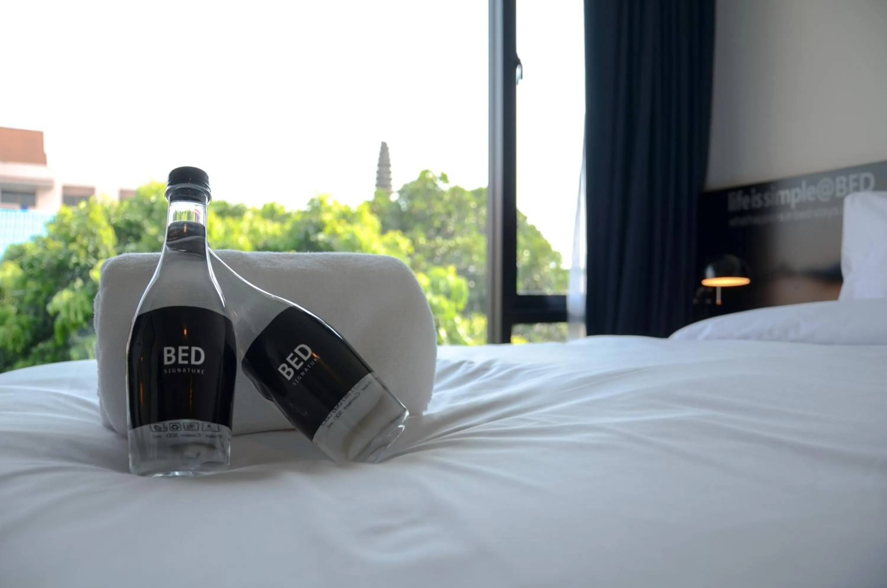 Standard Twin Room in BED Chiangmai Gate- Adults Only