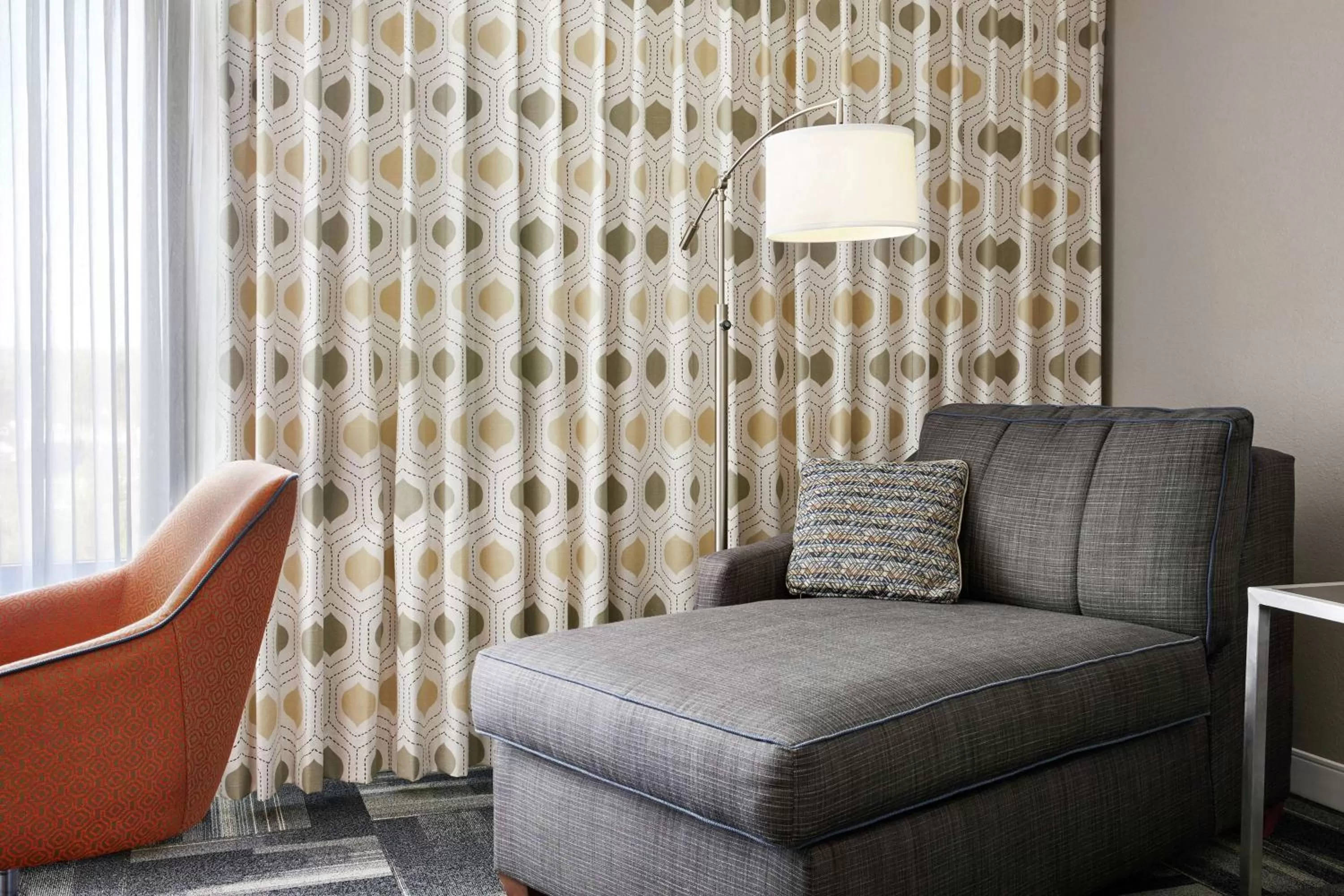 King Room - Mobility Access/Non-Smoking in Hampton Inn Philadelphia/King of Prussia - Valley Forge