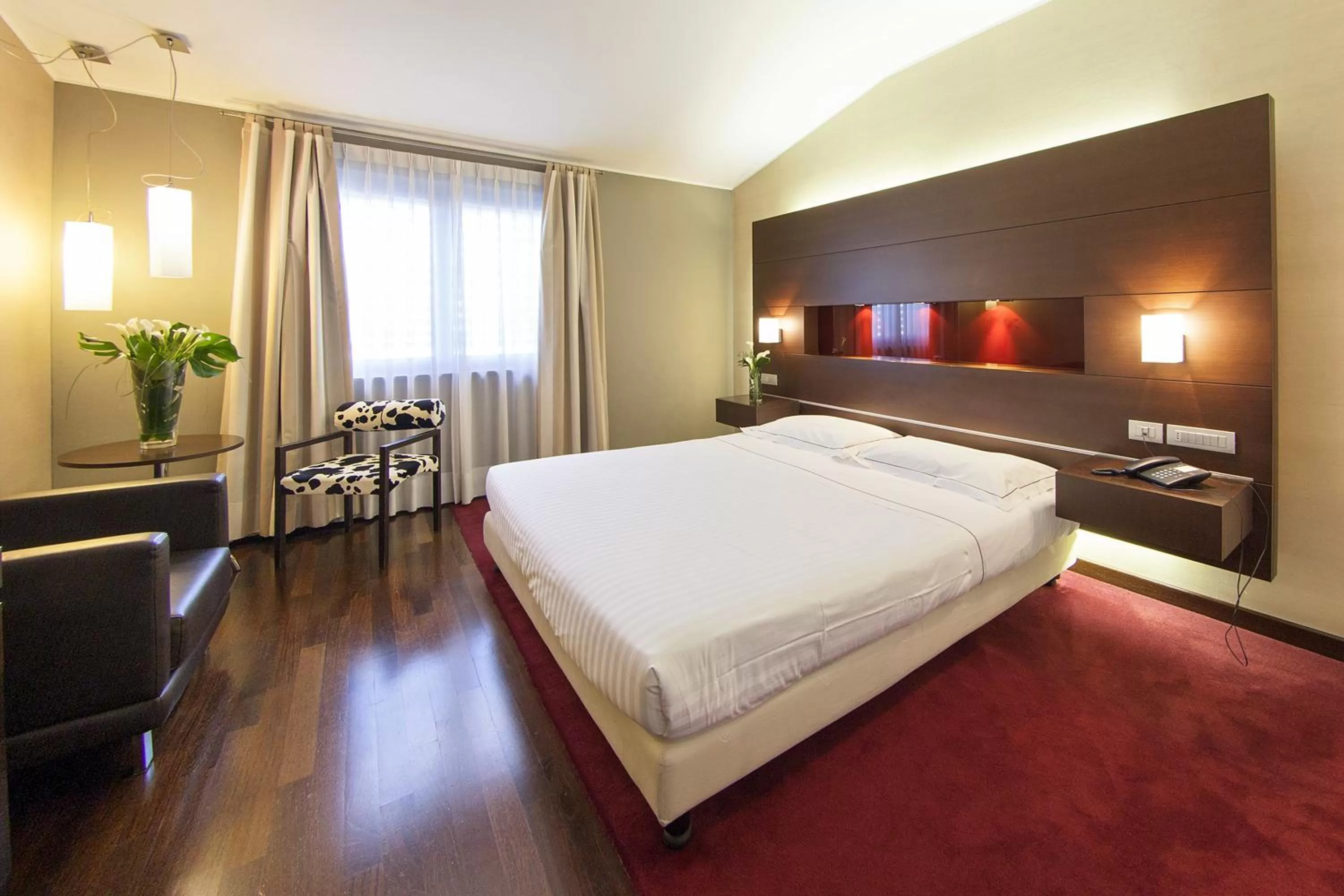 Double Room in Inverigo Hotel