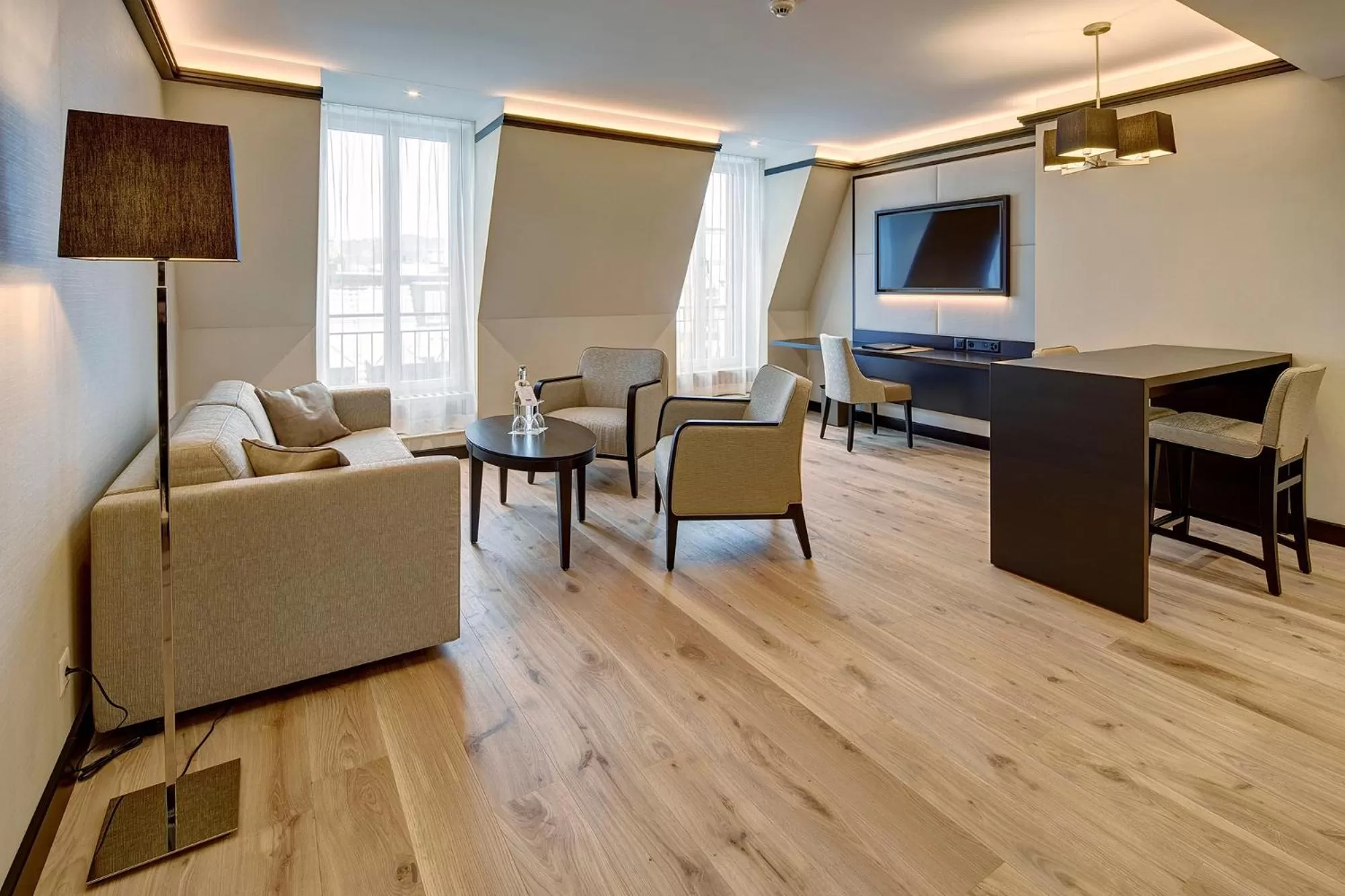 Deluxe Suite in Hotel Monopol Luzern