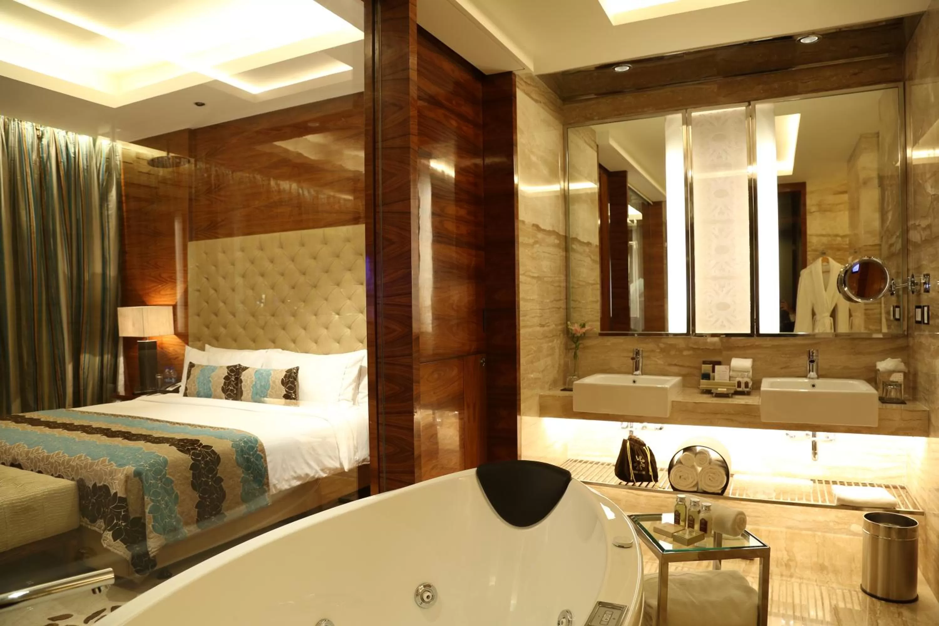 Luxury Suite - single occupancy in Taj City Centre Gurugram