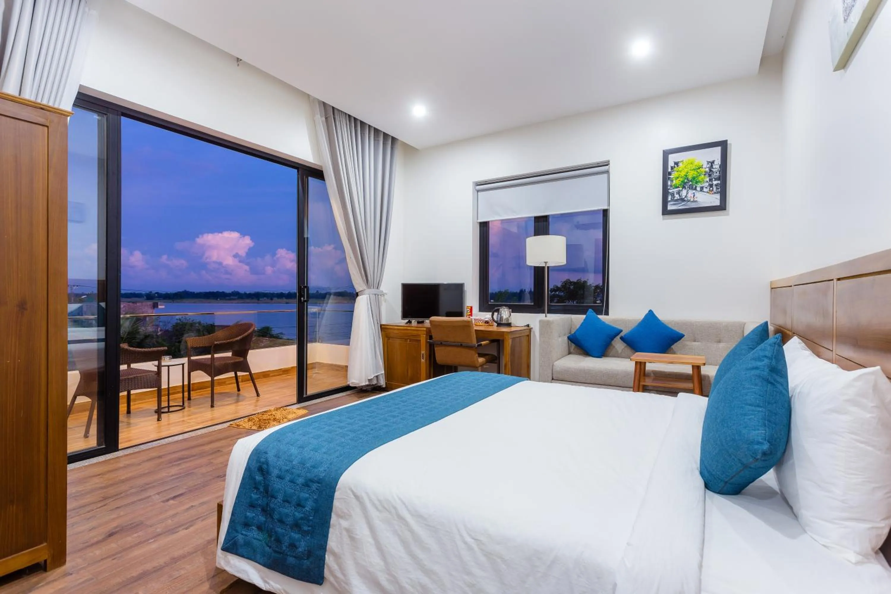 Grand Deluxe Double Room with River View in Hoi An Reverie Villas