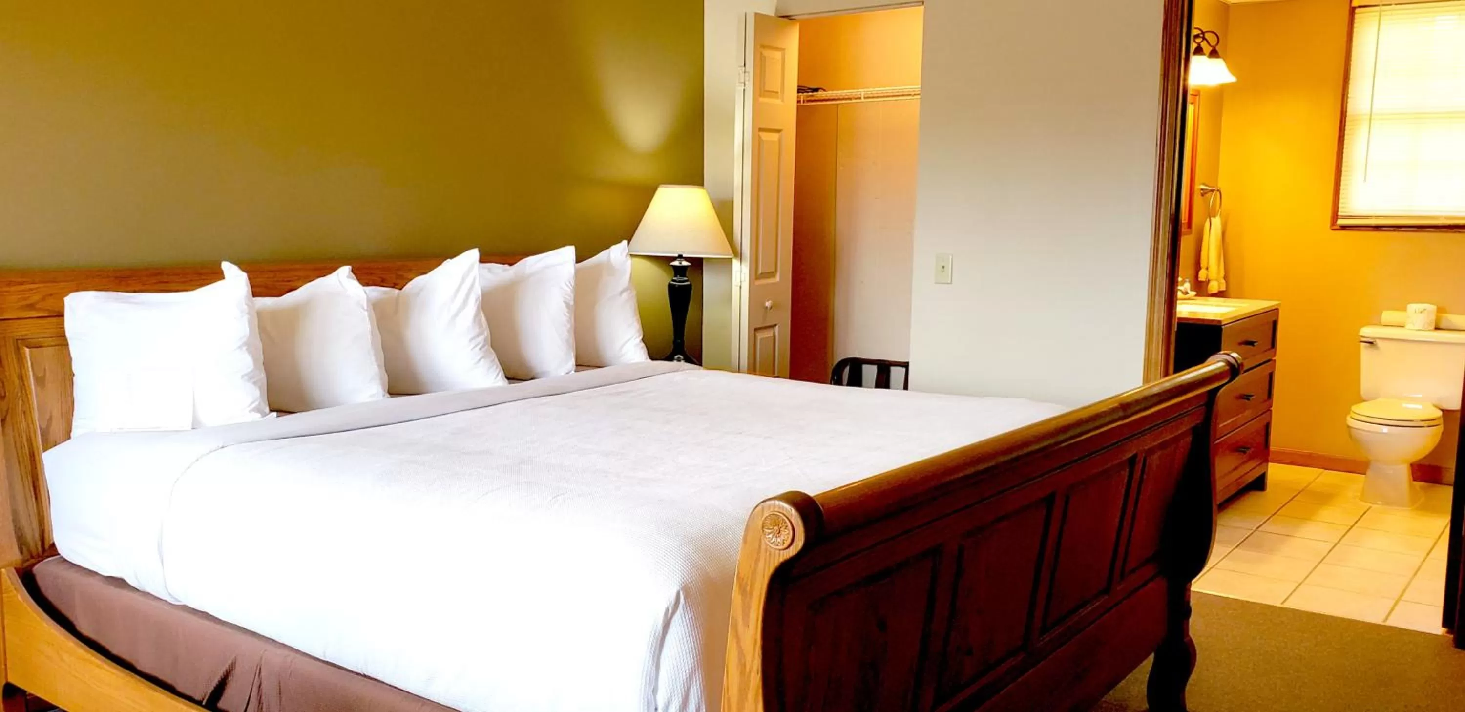 Carriage House King Room #1 in Berlin Heritage Inn