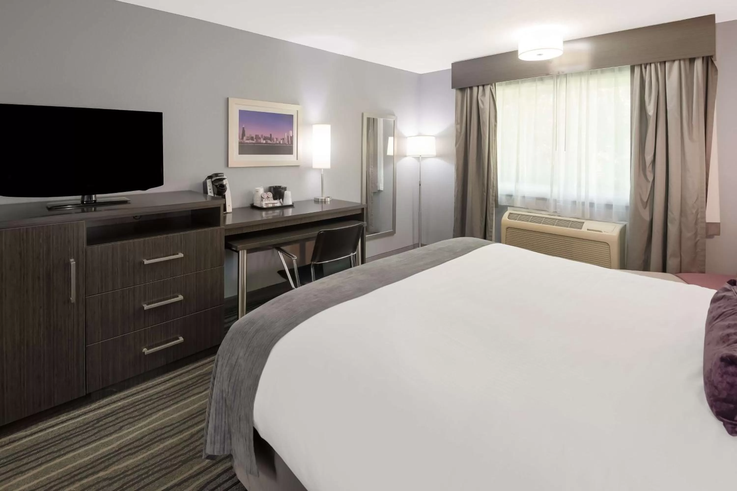 King Room - Non-Smoking in Best Western Riverside Inn