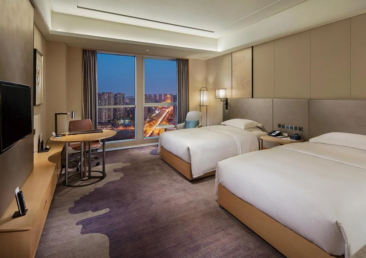 Deluxe Twin Room High Floor in Hilton Chengdu Longquanyi