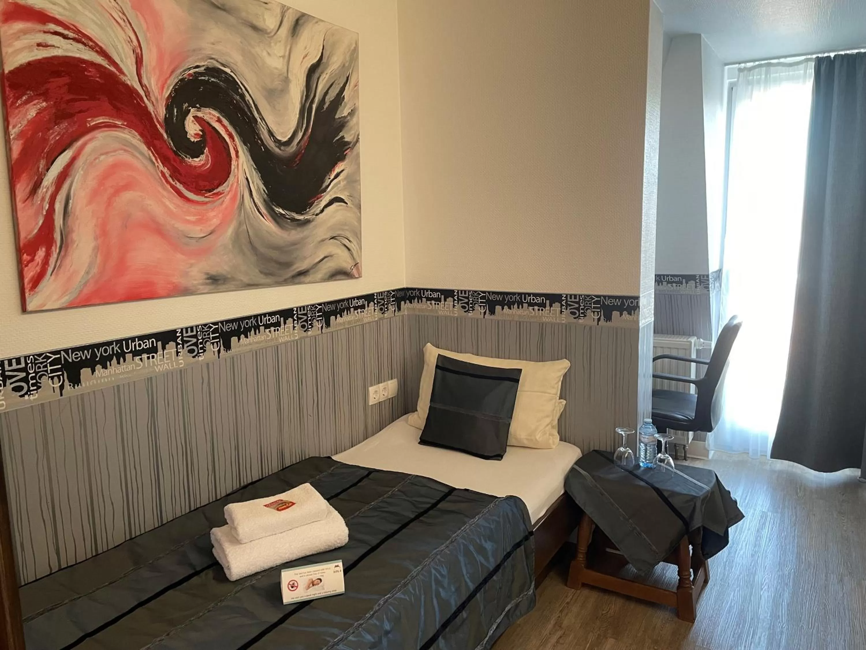 Twin Room with Garden View in Hotel Corsten