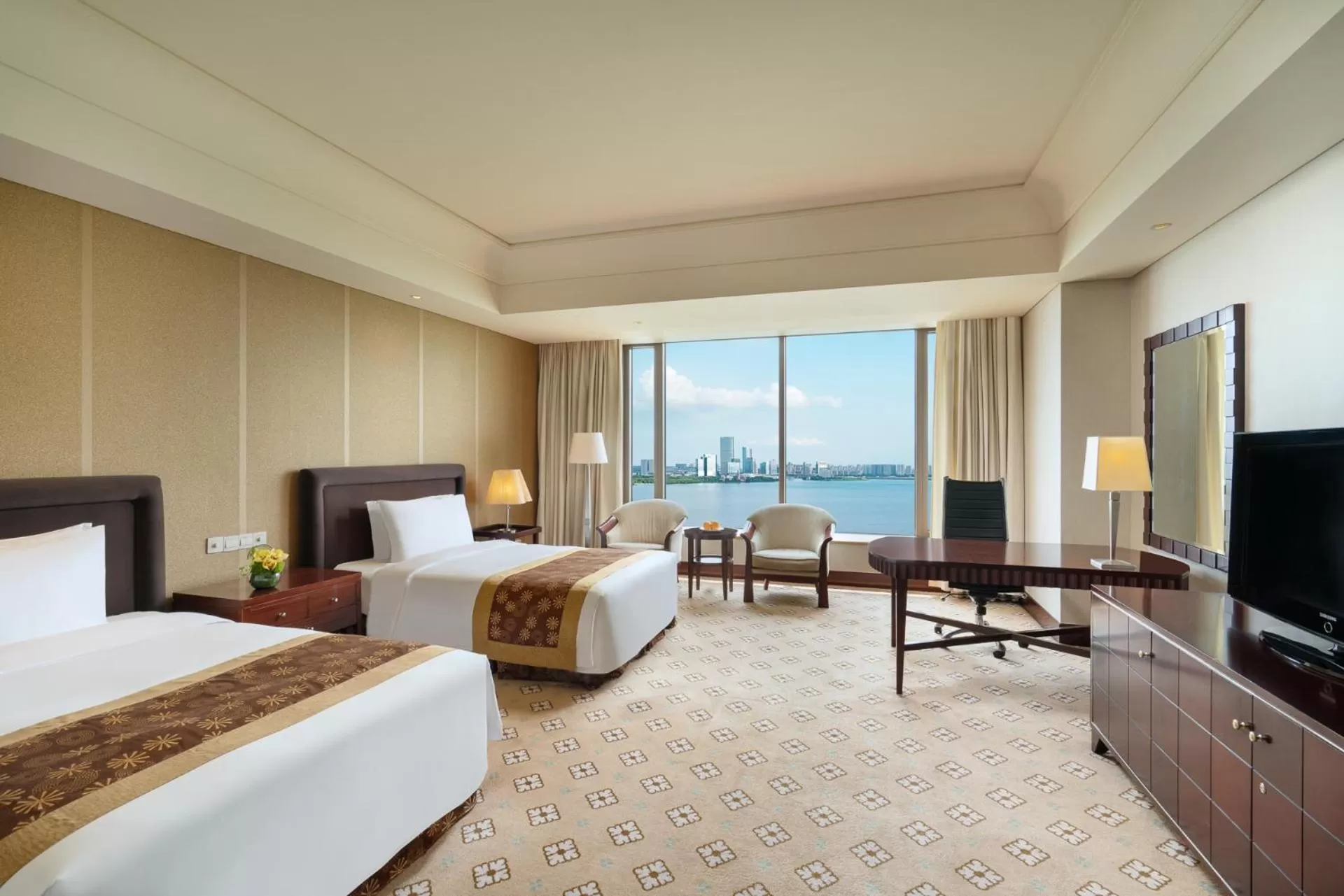 Executive Lake View Twin Room in Kempinski Hotel Suzhou