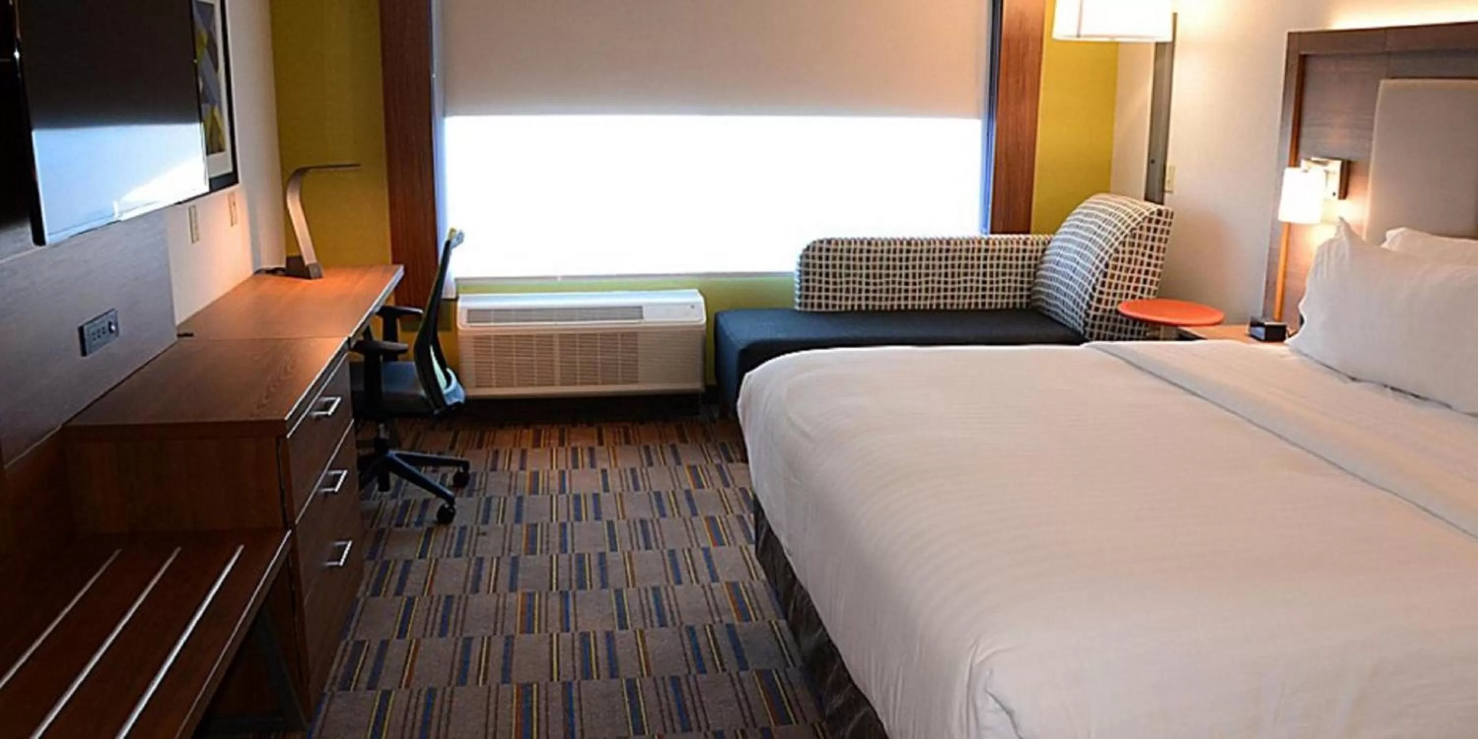 Standard King Room in Holiday Inn Express North Myrtle Beach - Little River by IHG