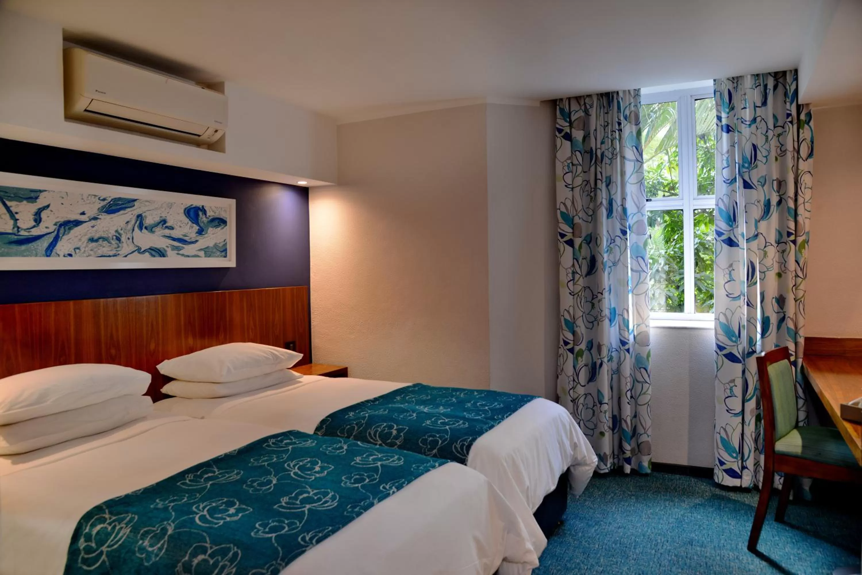 Twin Room - Non-Smoking in Town Lodge Mbombela