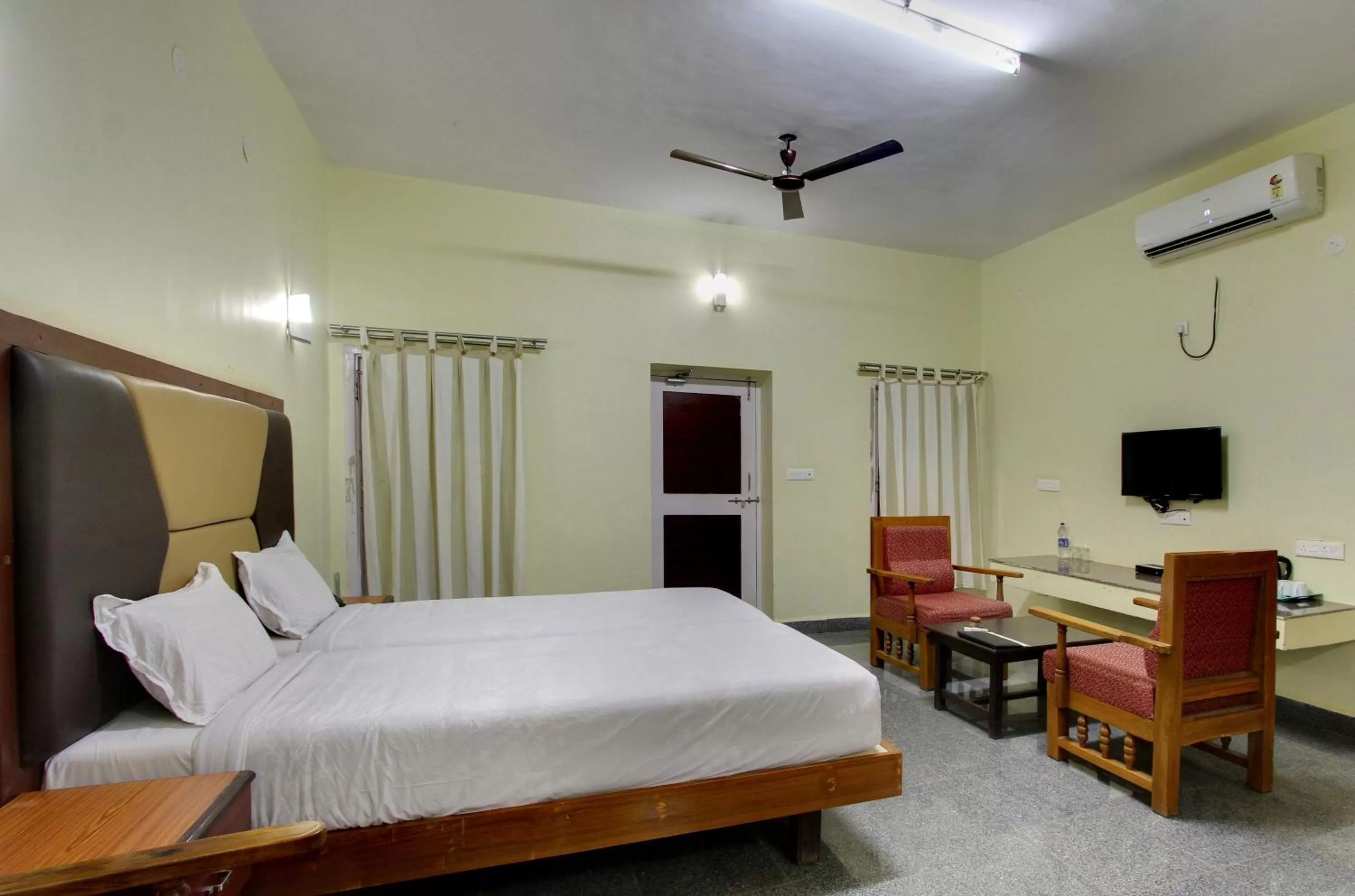 King Suite with Balcony in Kanthi Resorts Badami
