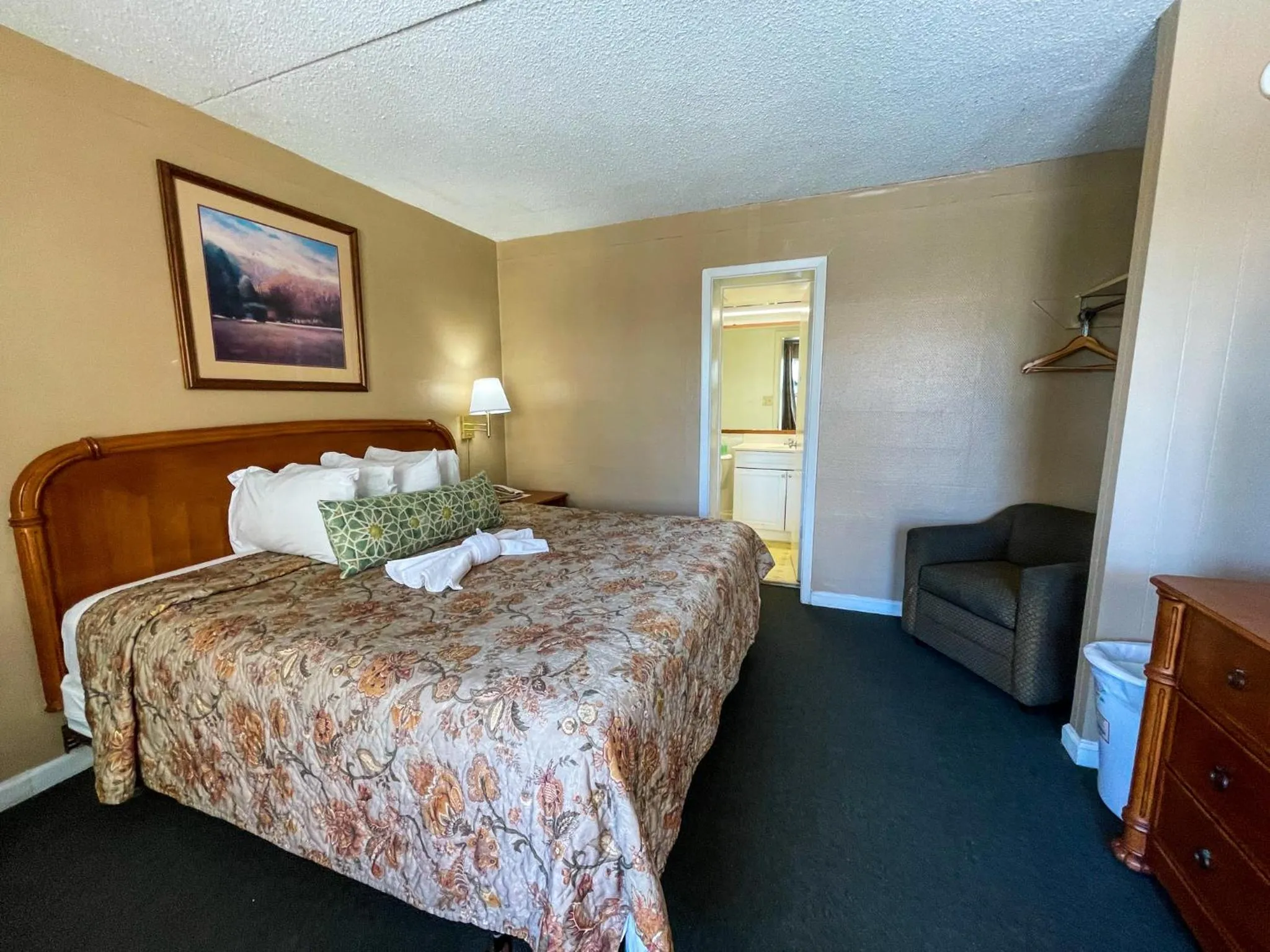 King Room in Oceanfront Viking Motel