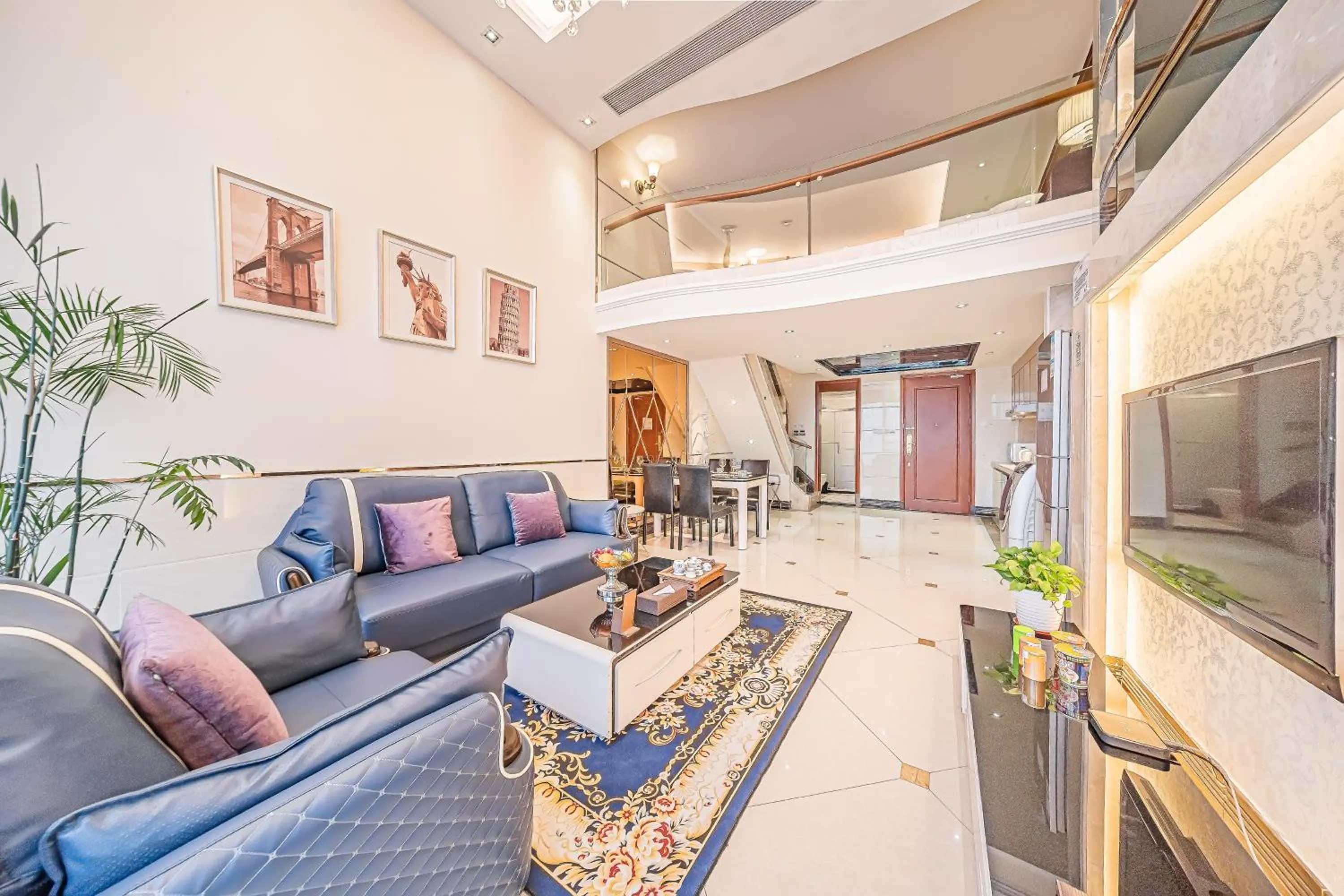 Duplex Deluxe Twin Suite  in South & North International Apartment - Beijing Road -Free shuttle bus-Snack-Wellcome fruit during Canton Fair