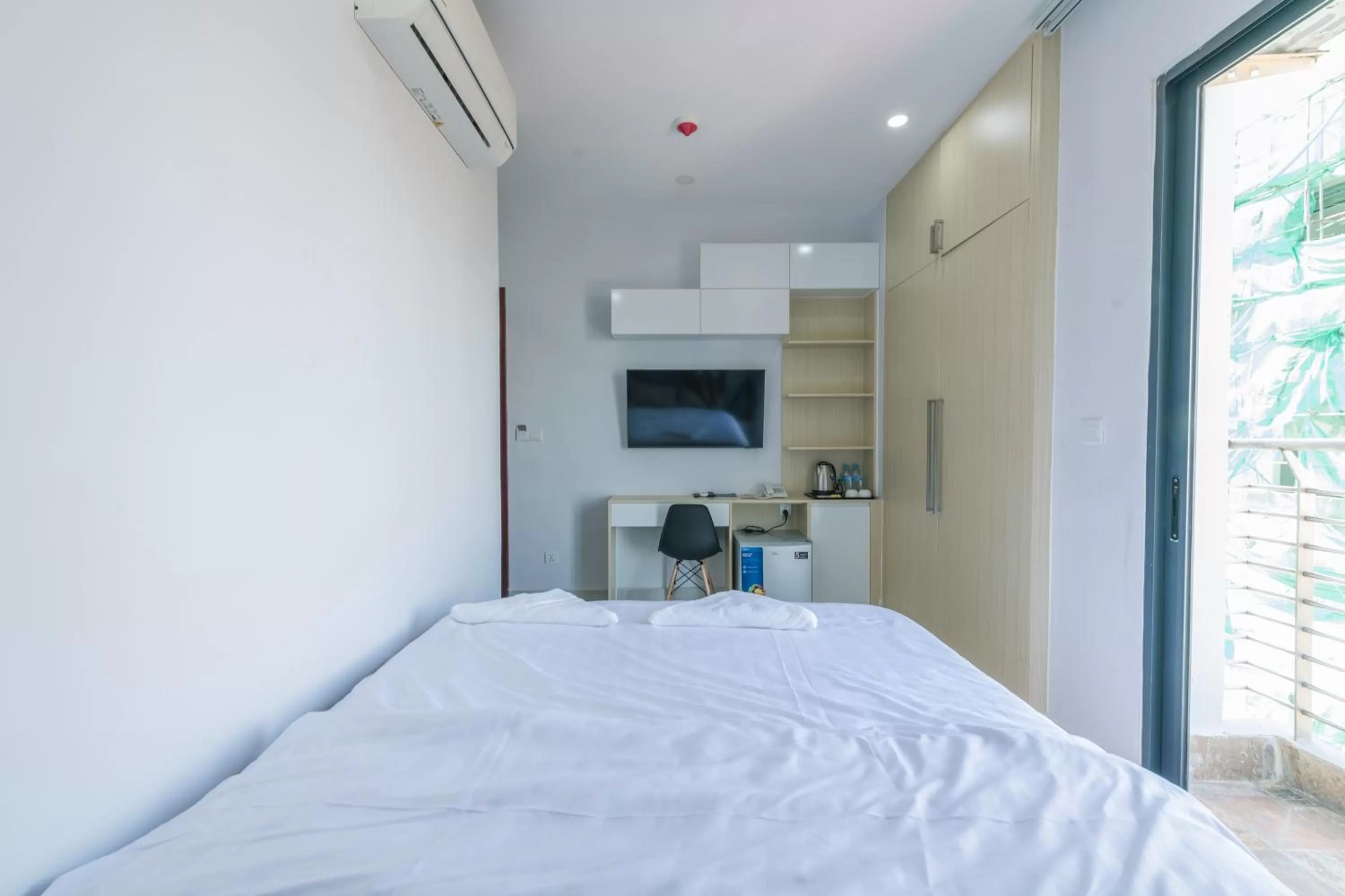 Deluxe Double Room with Balcony - single occupancy in Residence 110 (Hotel and Apartments)