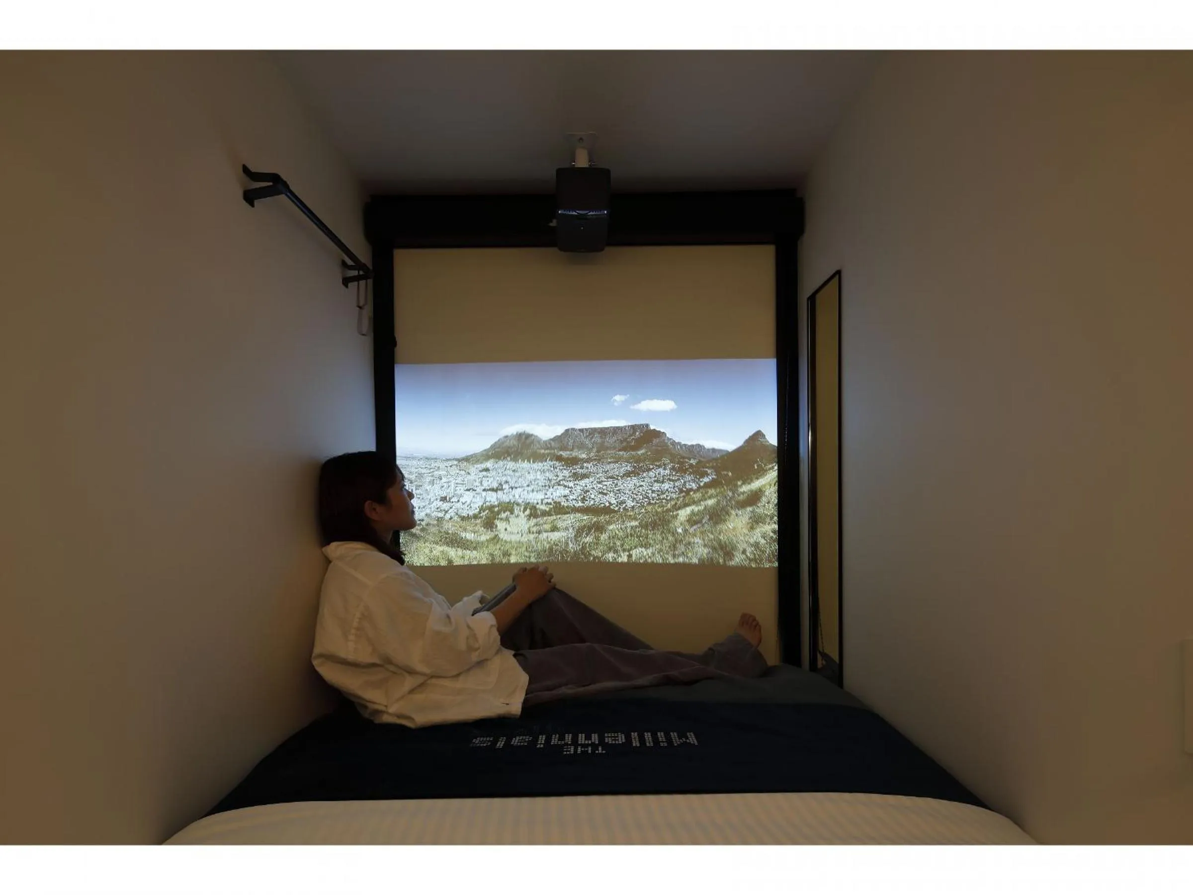 Theater Pod - All Gender in The Millennials Fukuoka