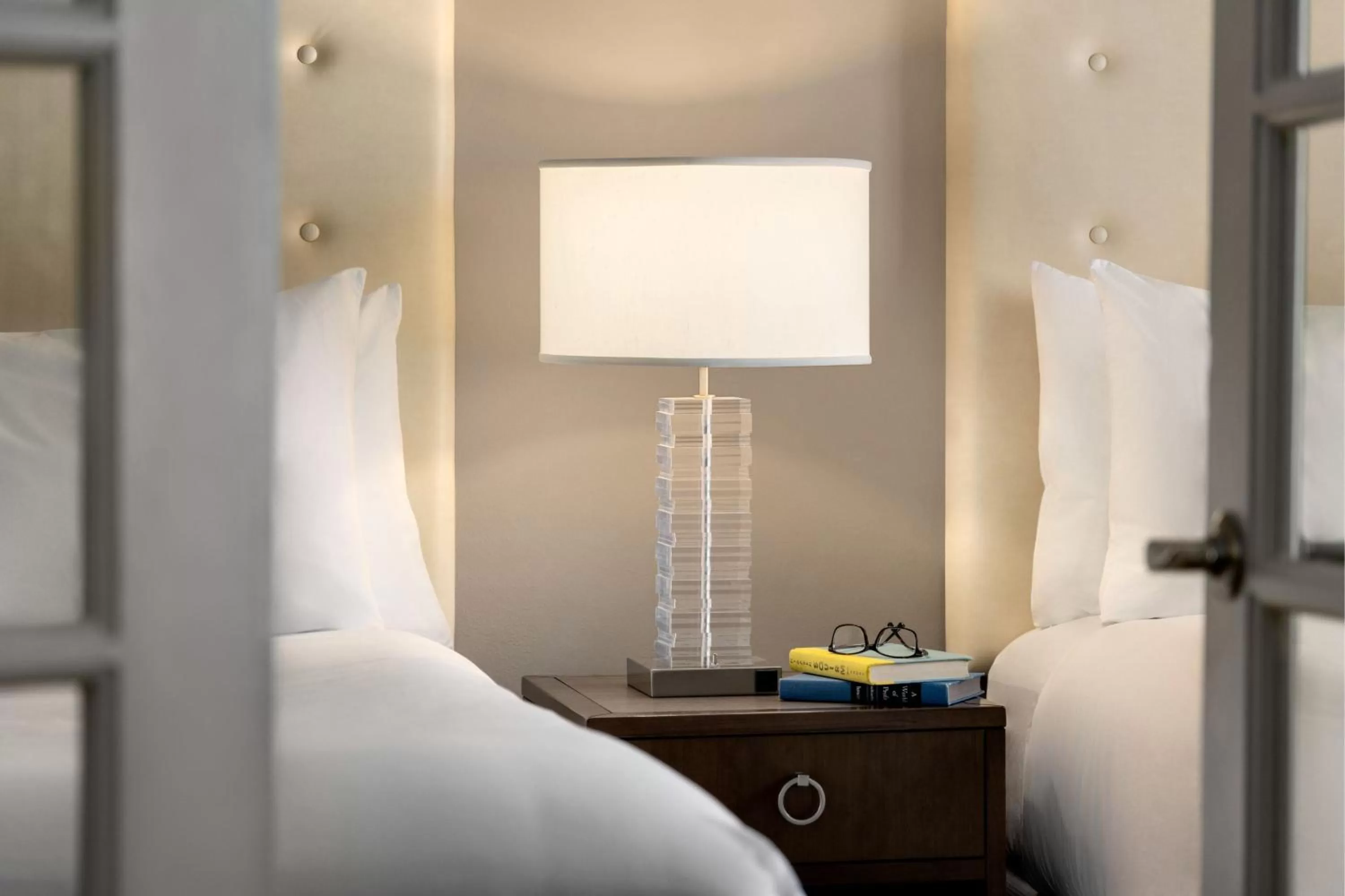 Suite, 1 King in Magnolia Hotel St. Louis, a Tribute Portfolio Hotel