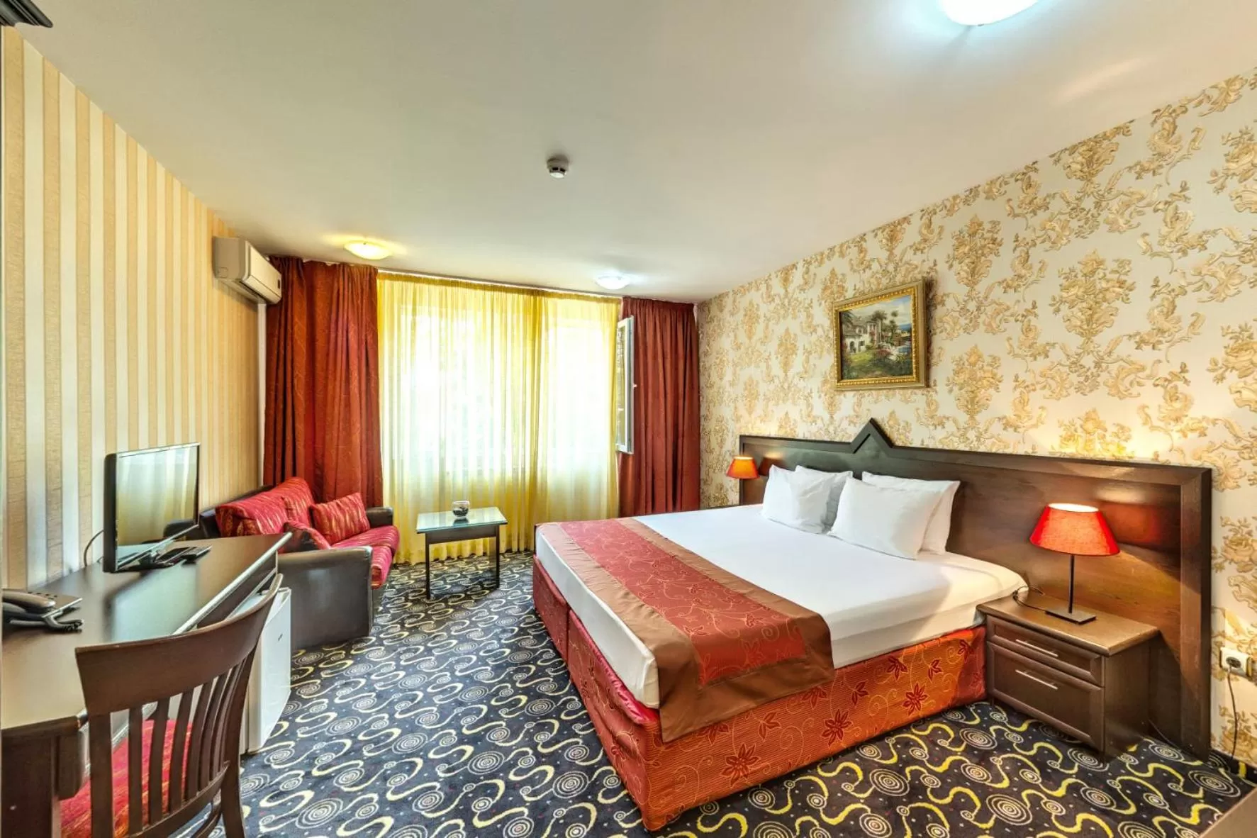 Deluxe Double Room in Hotel Montecito