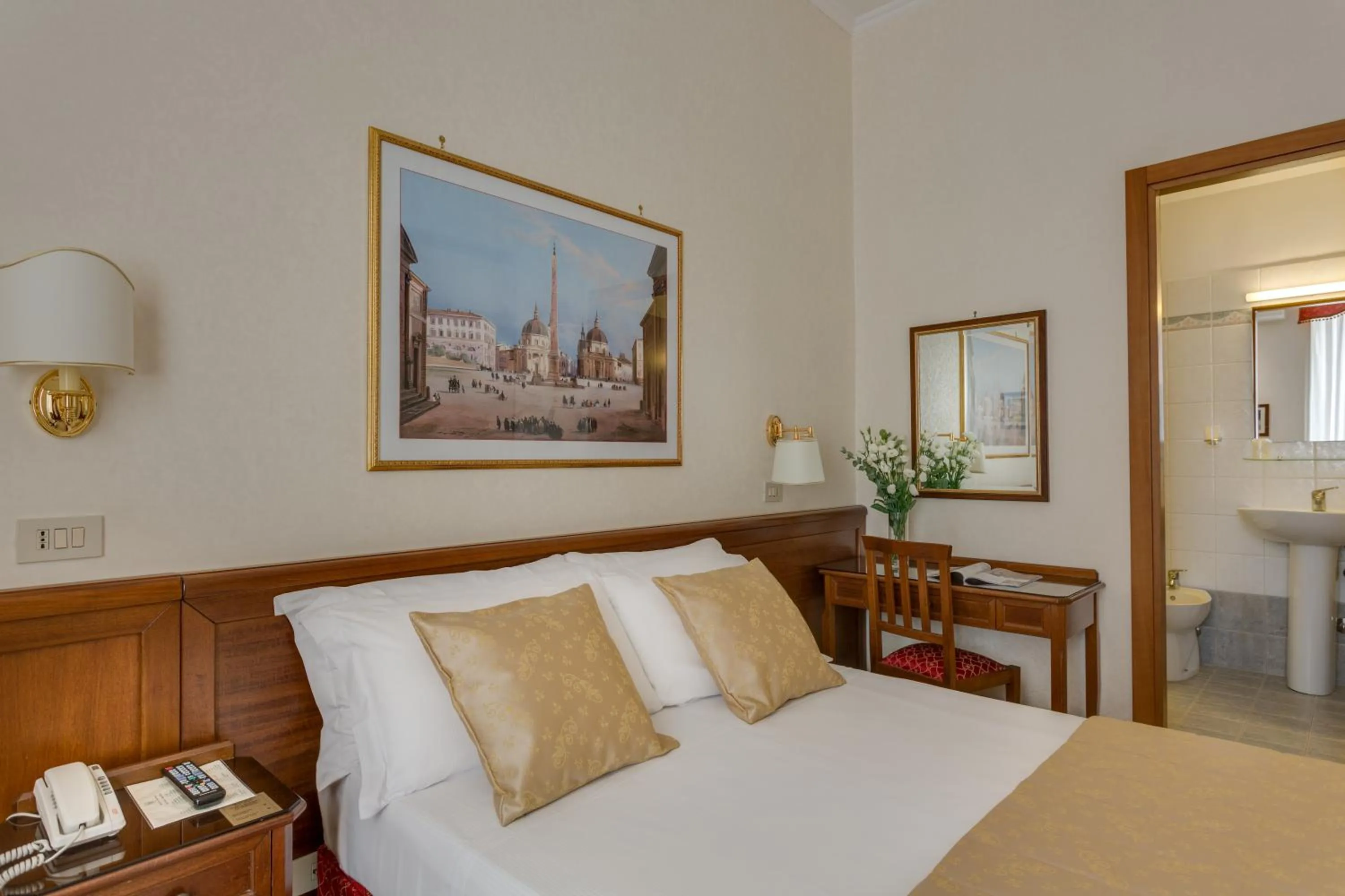 Double or Twin Room in Hotel Silla