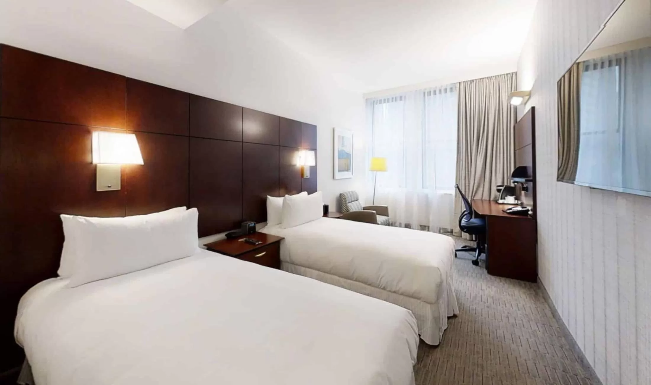 Standard Double or Twin Room in Club Quarters Hotel Wacker at Michigan, Chicago